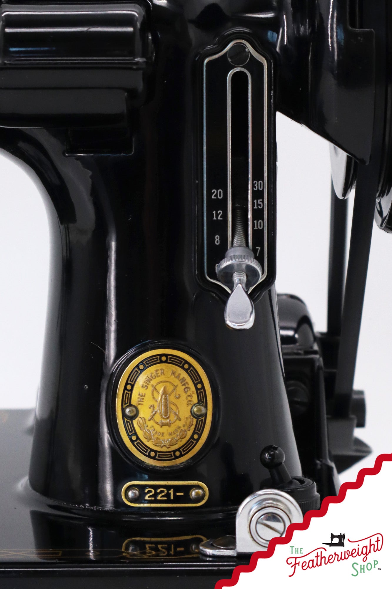 Singer Featherweight 221 Sewing Machine, AM182*** - 1955