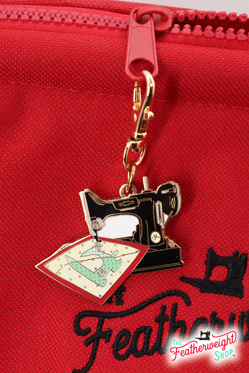 Keyring & Keychain Enamel Charm, FEATHERWEIGHT QUILT