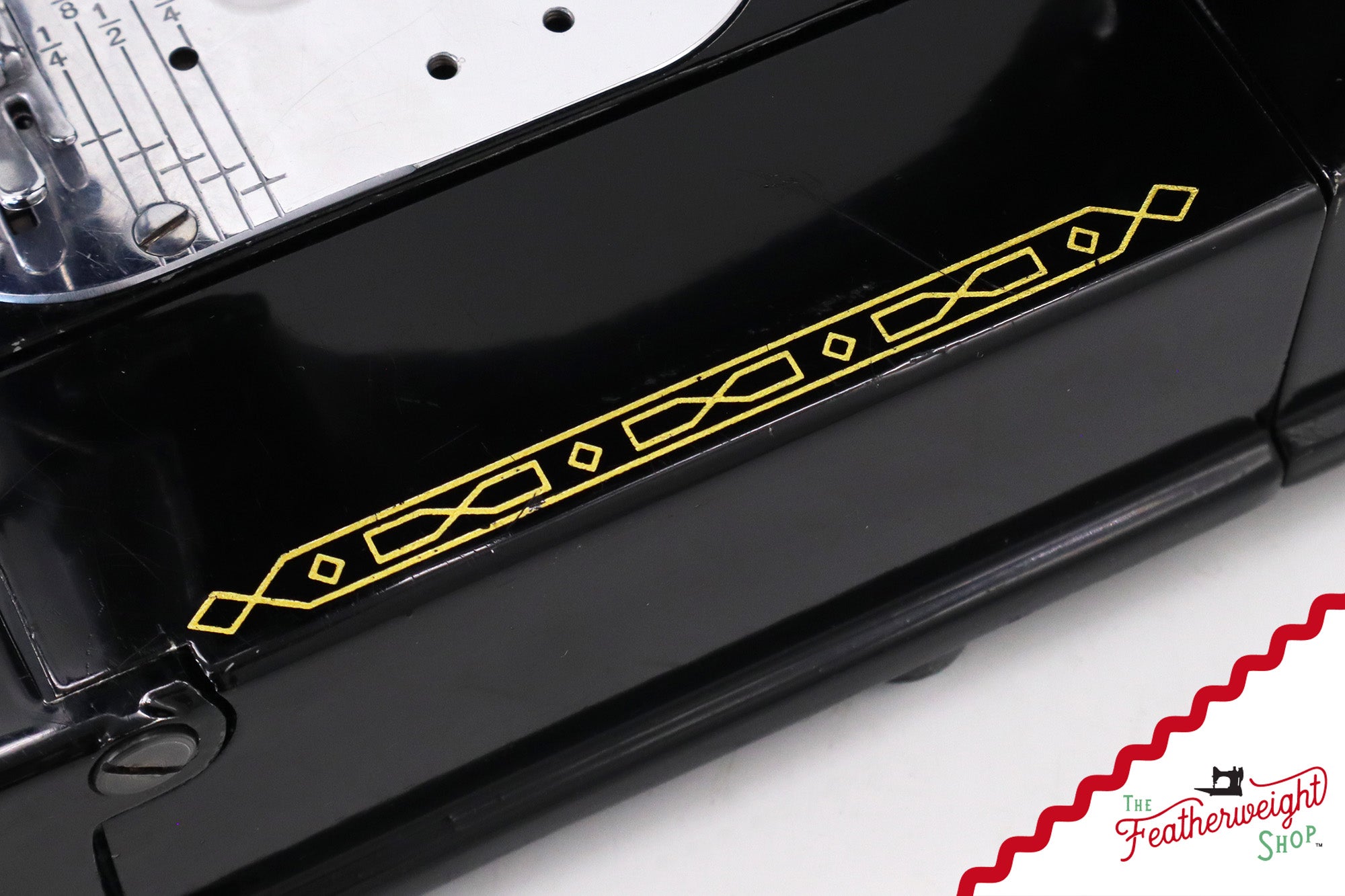 Singer Featherweight 222K Sewing Machine - EN138***, 1958