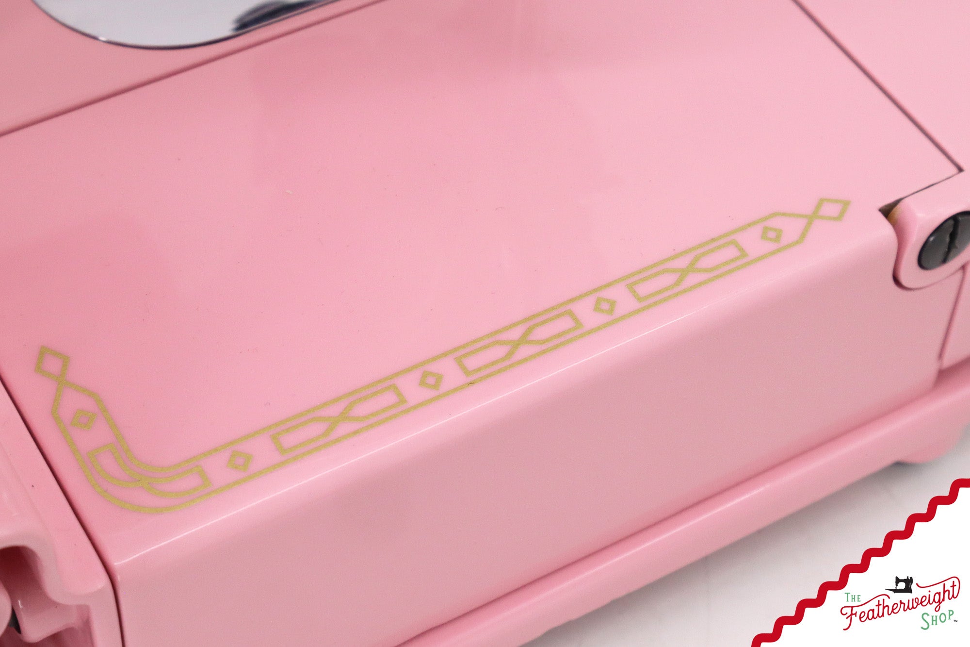 Singer Featherweight 222K - EK63642* - Fully Restored in Pink Frosting
