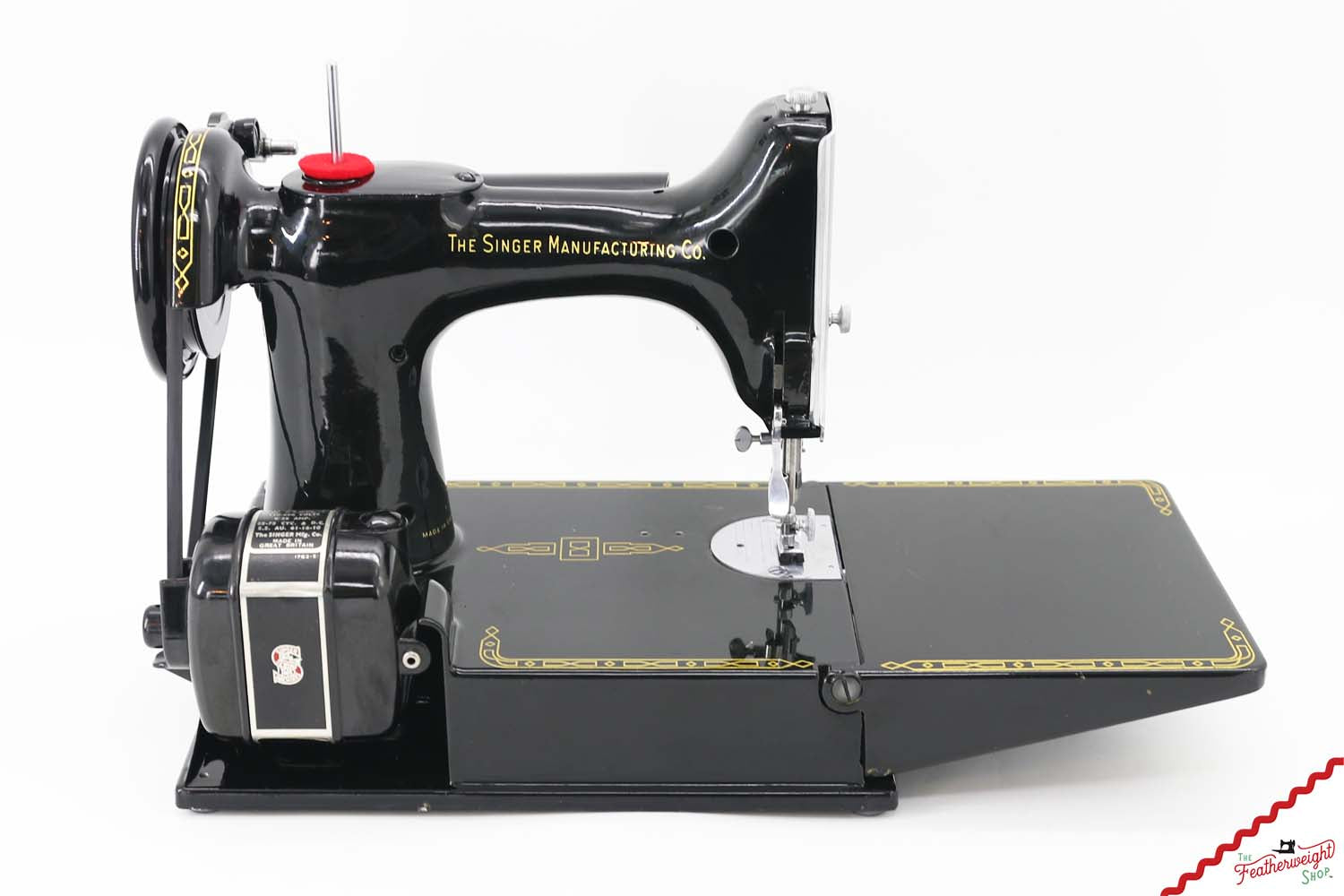 Singer Featherweight 221K Sewing Machine, 1958 - EN235***