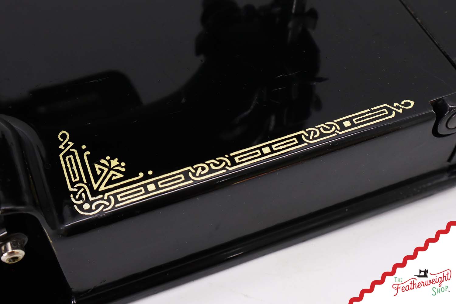 Singer Featherweight 221 Sewing Machine, AH993*** - 1948