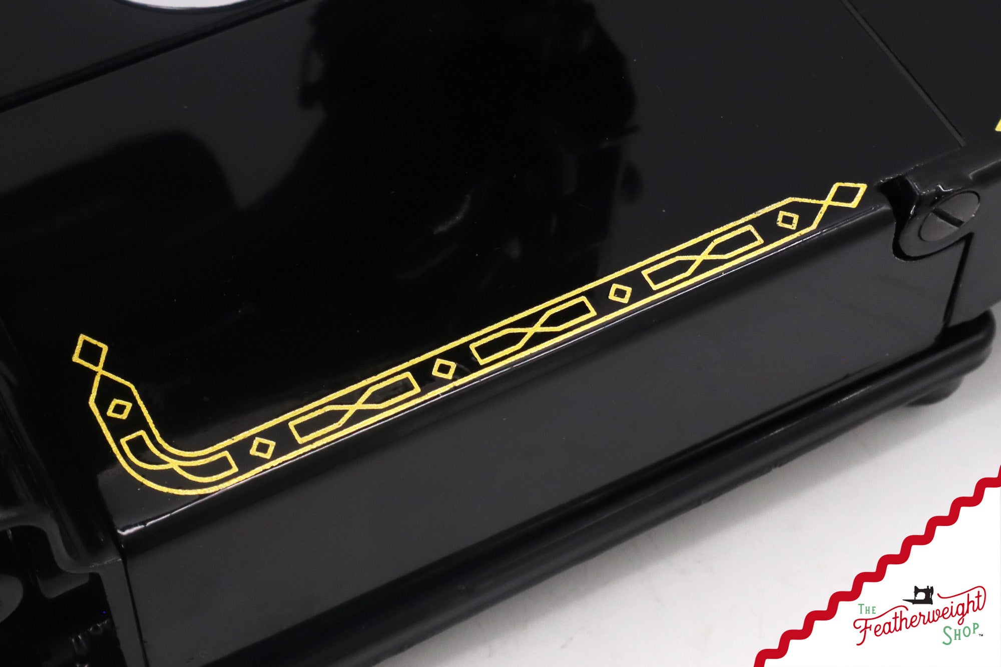 Singer Featherweight 222K Sewing Machine - EL1766**, 1956