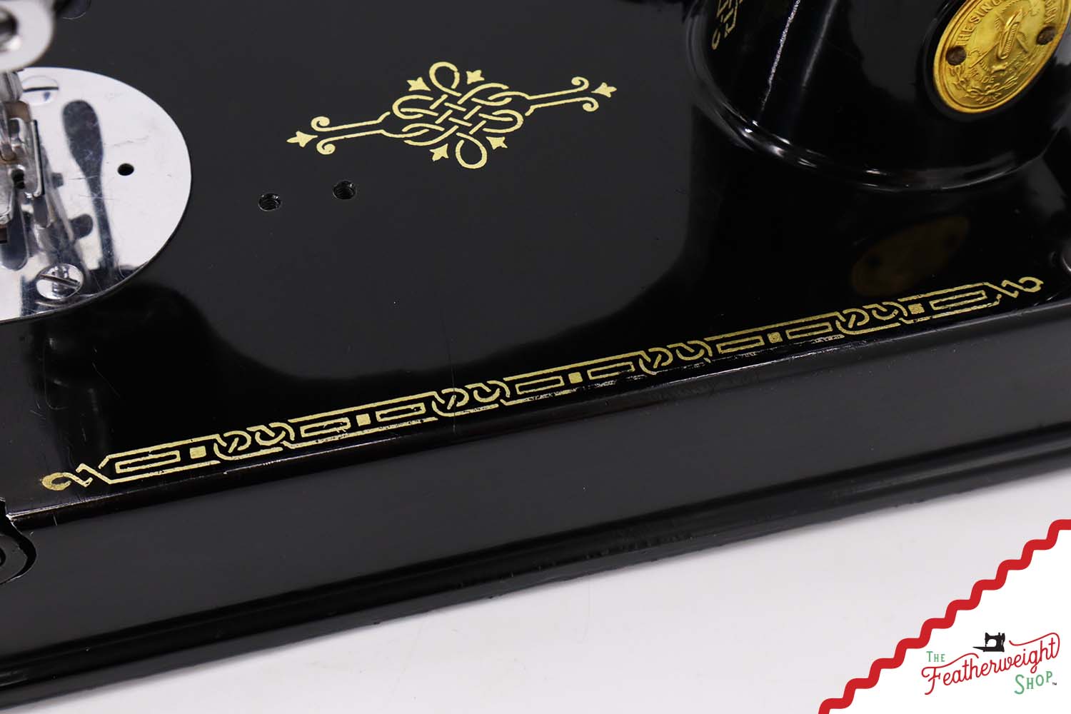 Singer Featherweight 221 Sewing Machine, AH993*** - 1948