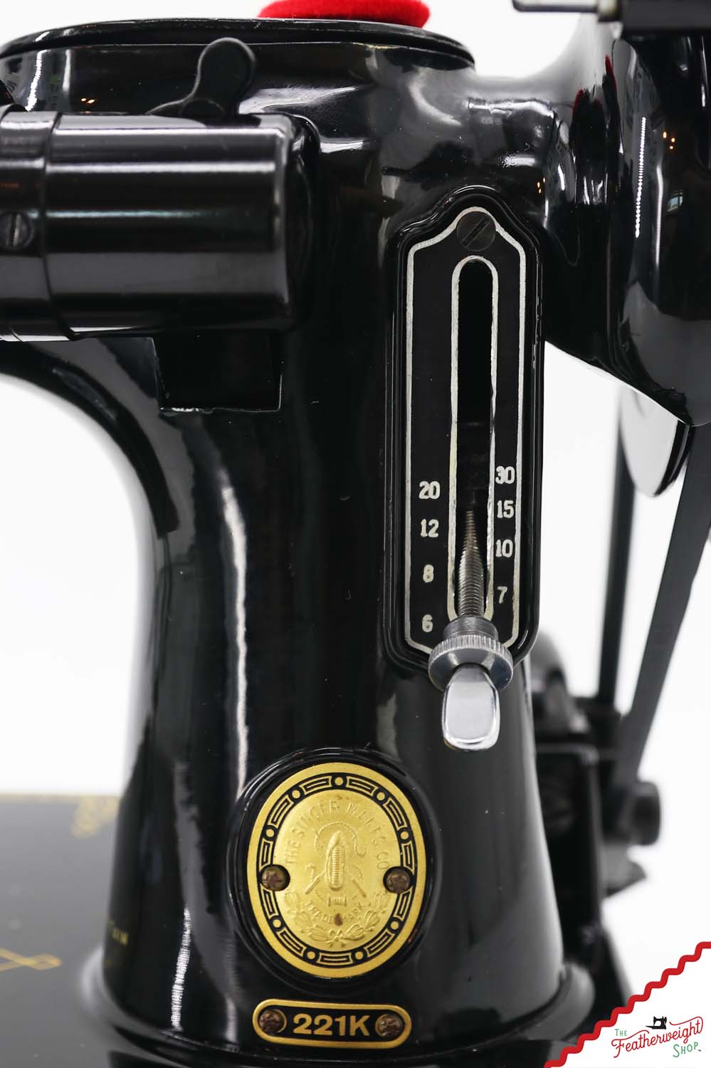Singer Featherweight 221K Sewing Machine, 1958 - EN235***