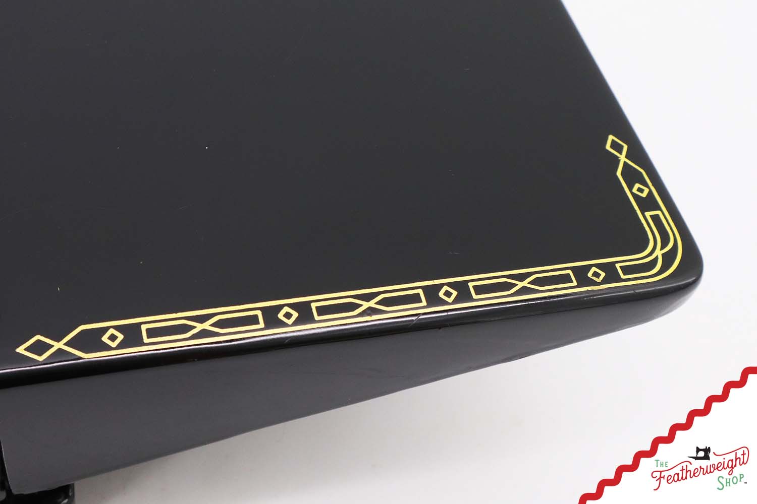 Singer Featherweight 222K Sewing Machine - EM6013**, 1957