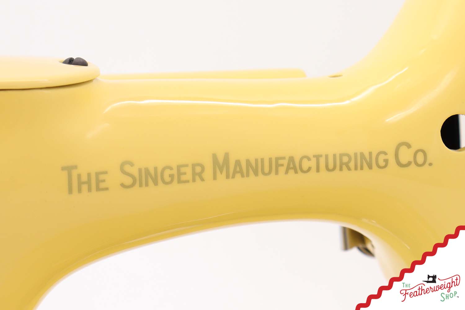 Singer Featherweight 222K - EM6041** - Fully Restored in Happy Yellow