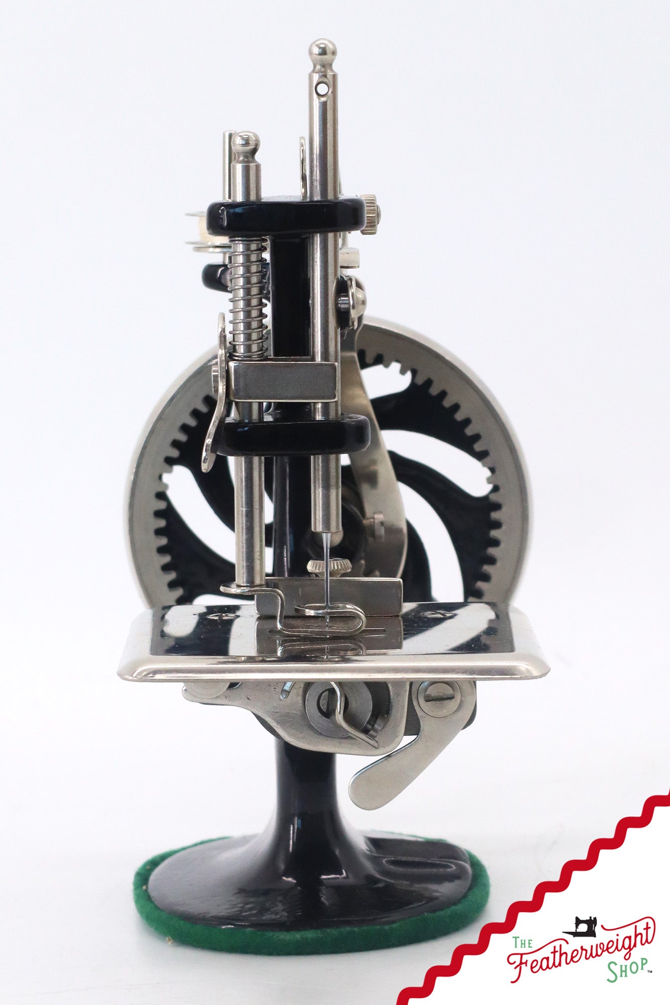 Singer Sewhandy Model 20 Complete Set, Black - June 2025, Faire