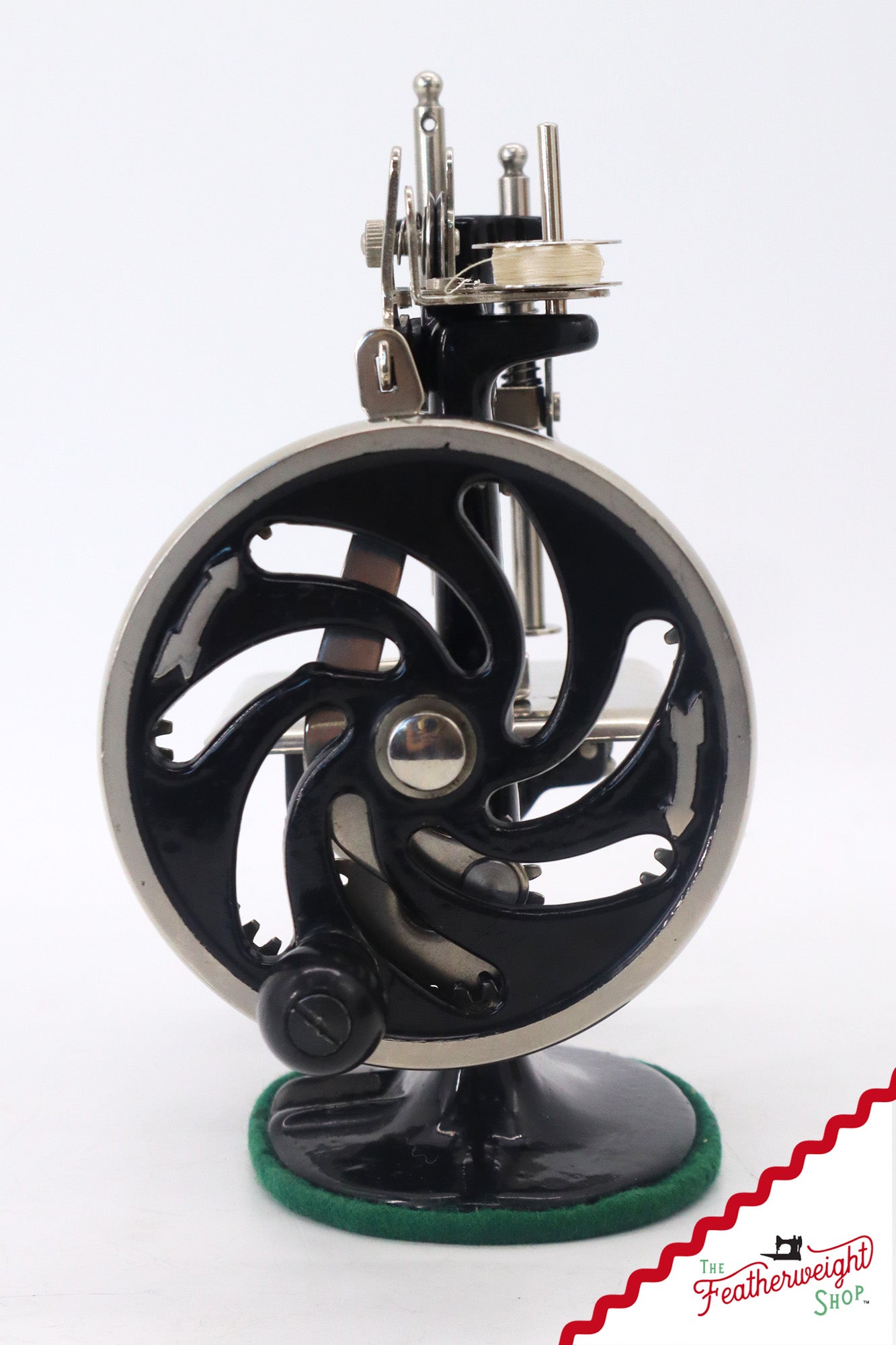 Singer Sewhandy Model 20 Complete Set, Black - June 2025, Faire