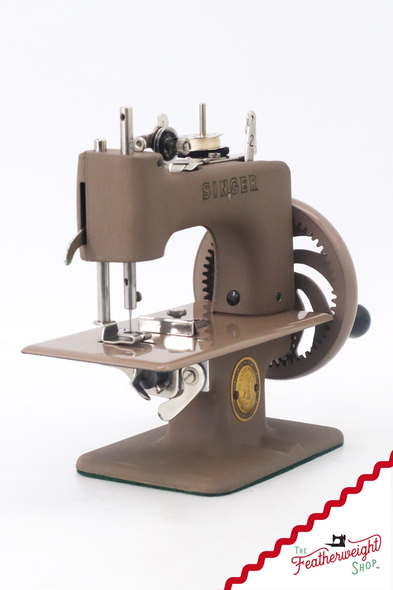 Singer Sewhandy Model 20 - Wrinkle / Warm Taupe, Complete Case Set! June 2025