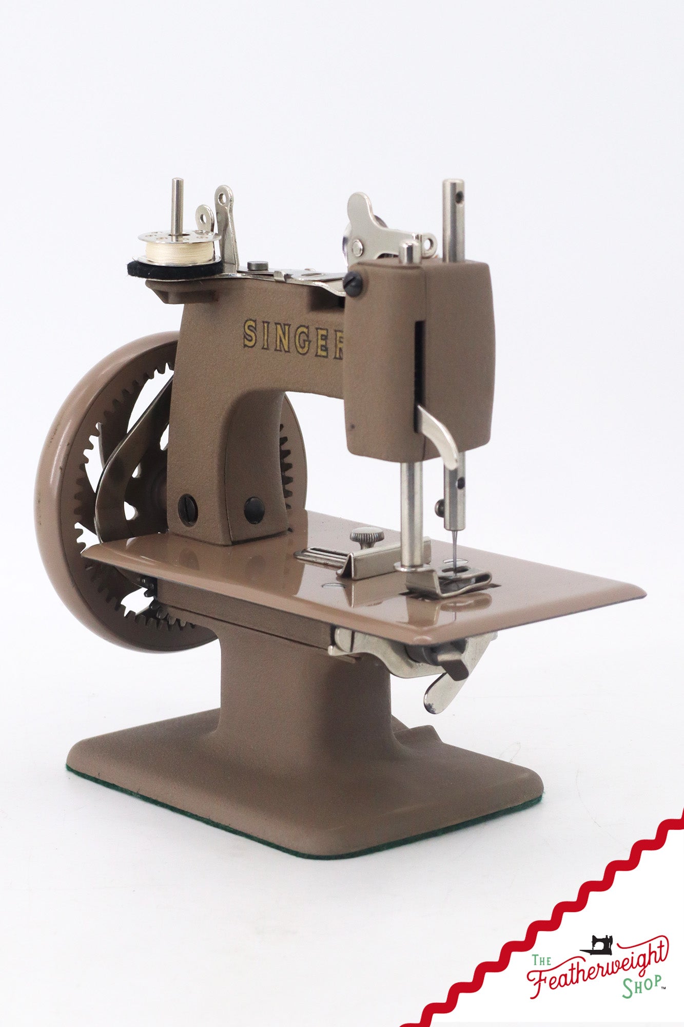 Singer Sewhandy Model 20 - Wrinkle / Warm Taupe, Complete Case Set! June 2025