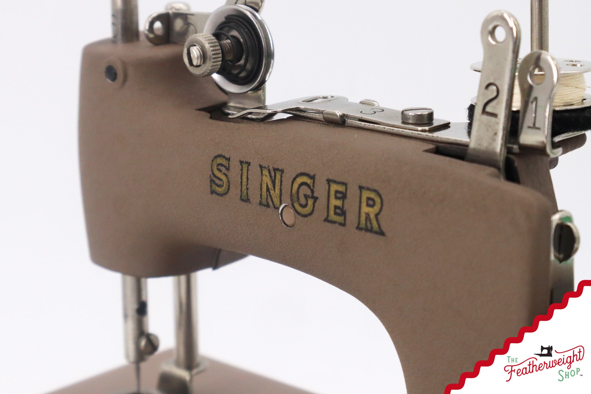 Singer Sewhandy Model 20 - Wrinkle / Warm Taupe, Complete Case Set! June 2025