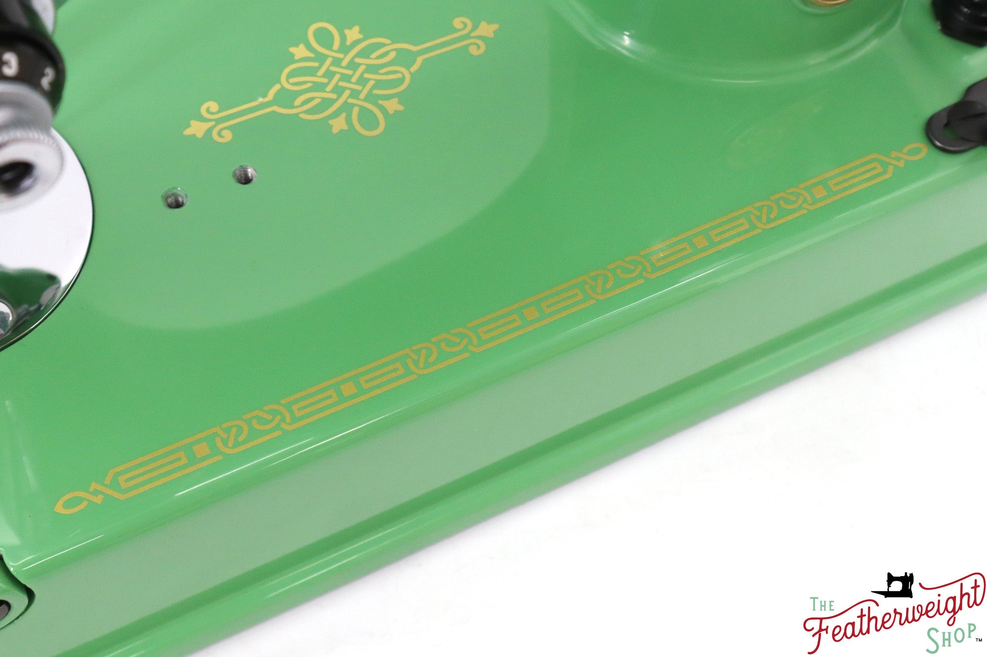 Singer Featherweight 221, AH211*** - Fully Restored in Art Deco Green