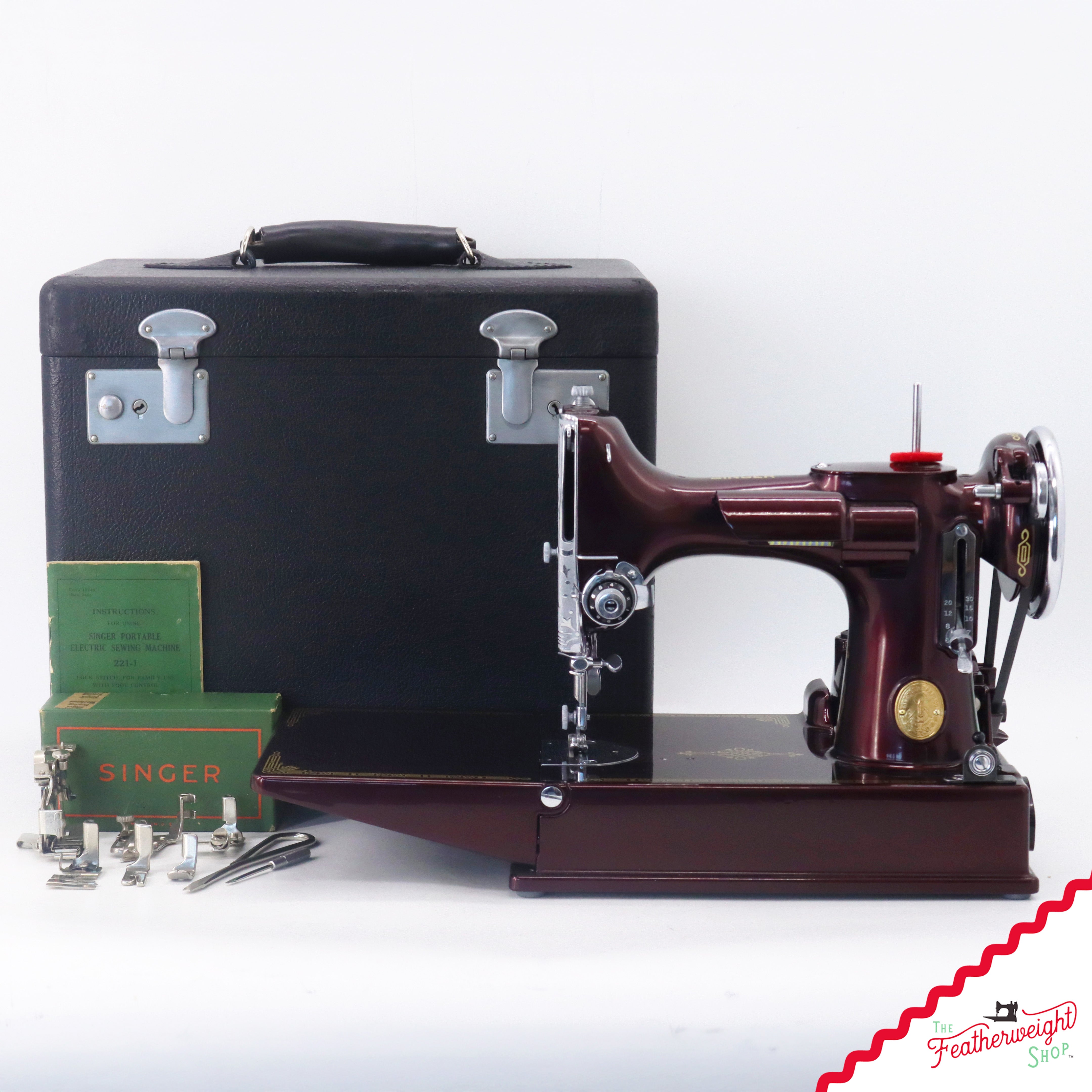 Singer Featherweight Top Decal 221 Fully Restored in Brandywine, AF383927 - SCARCE