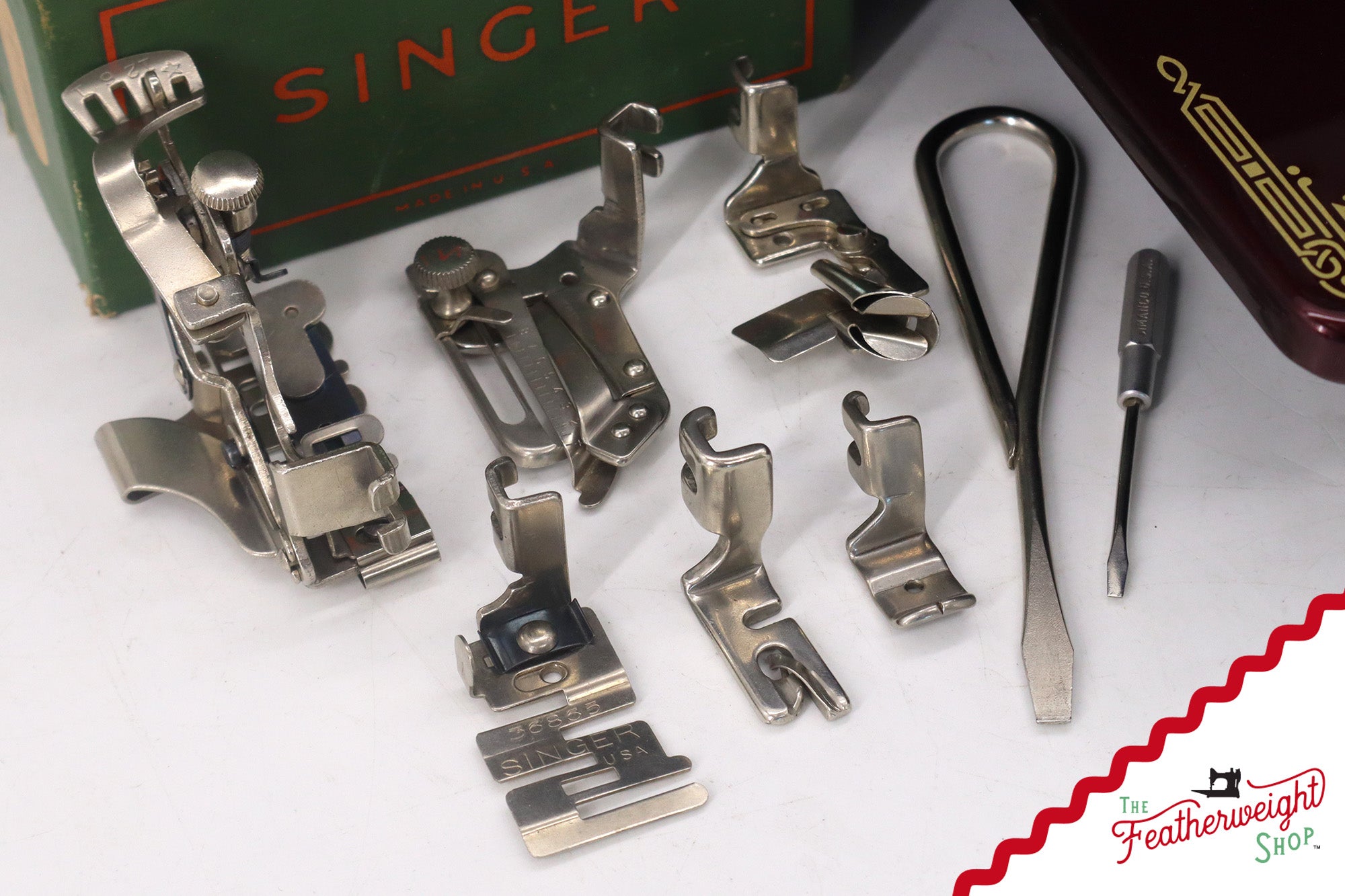 Singer Featherweight Top Decal 221 Fully Restored in Brandywine, AF383927 - SCARCE