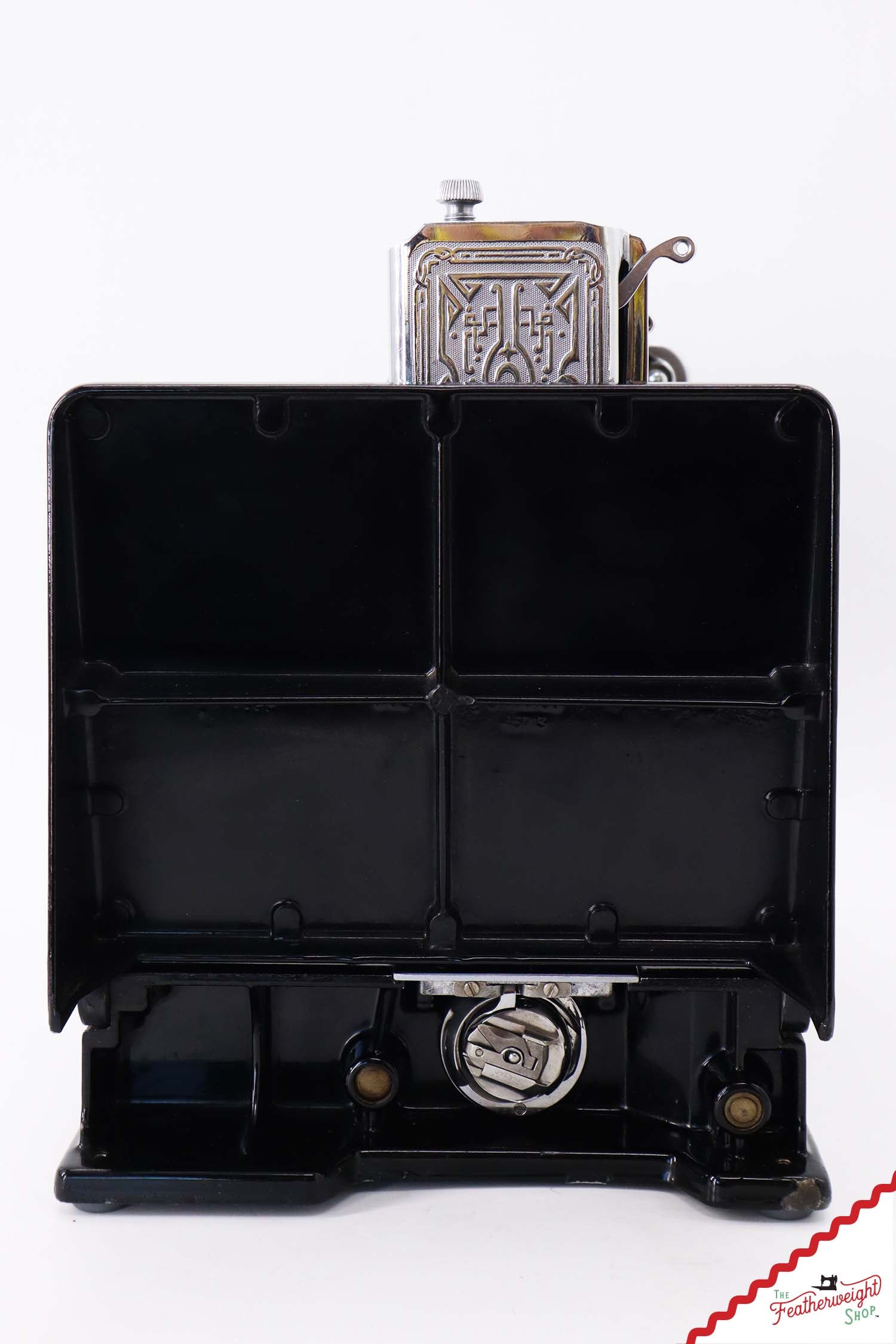 Featherweight 221K Sewing Machine, EE4529** - 1947