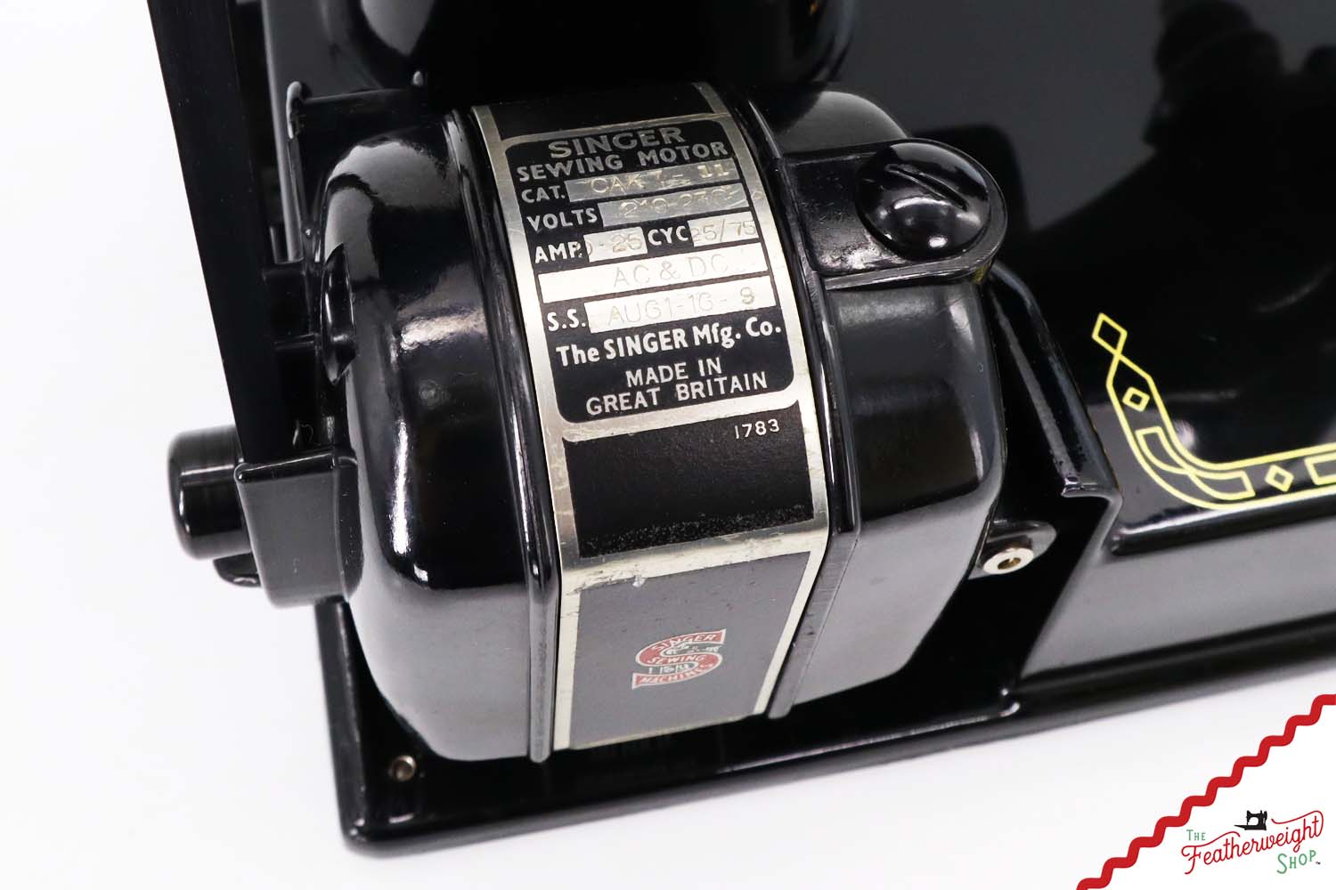 Singer Featherweight 221K Sewing Machine, 1955 - EK212***