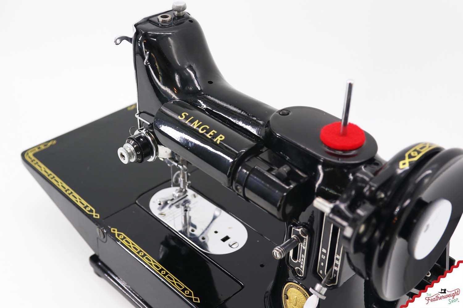 Singer Featherweight 222K Sewing Machine - EM9590**, 1957