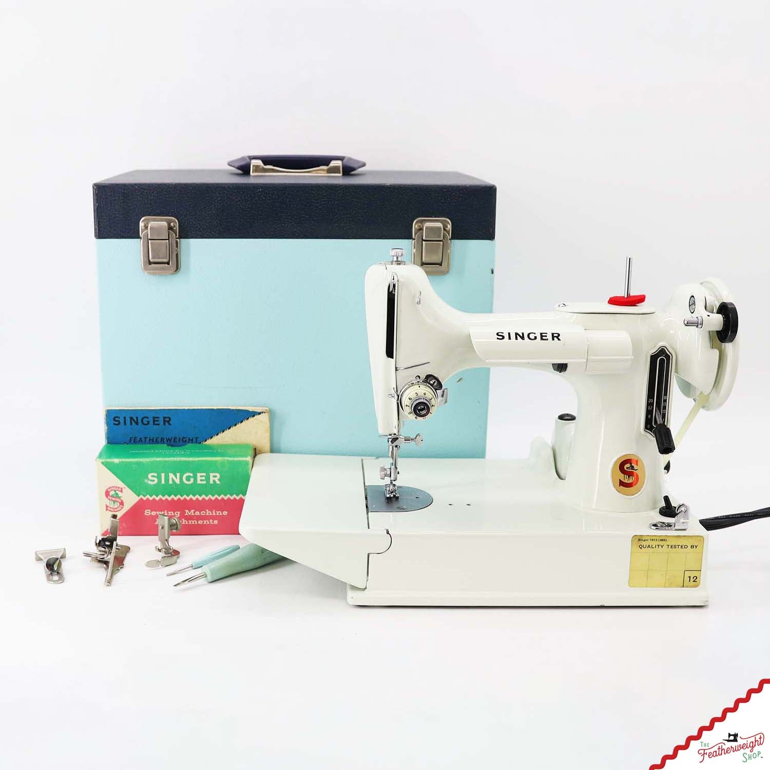 Singer Featherweight 221K Sewing Machine, British WHITE EV9703**