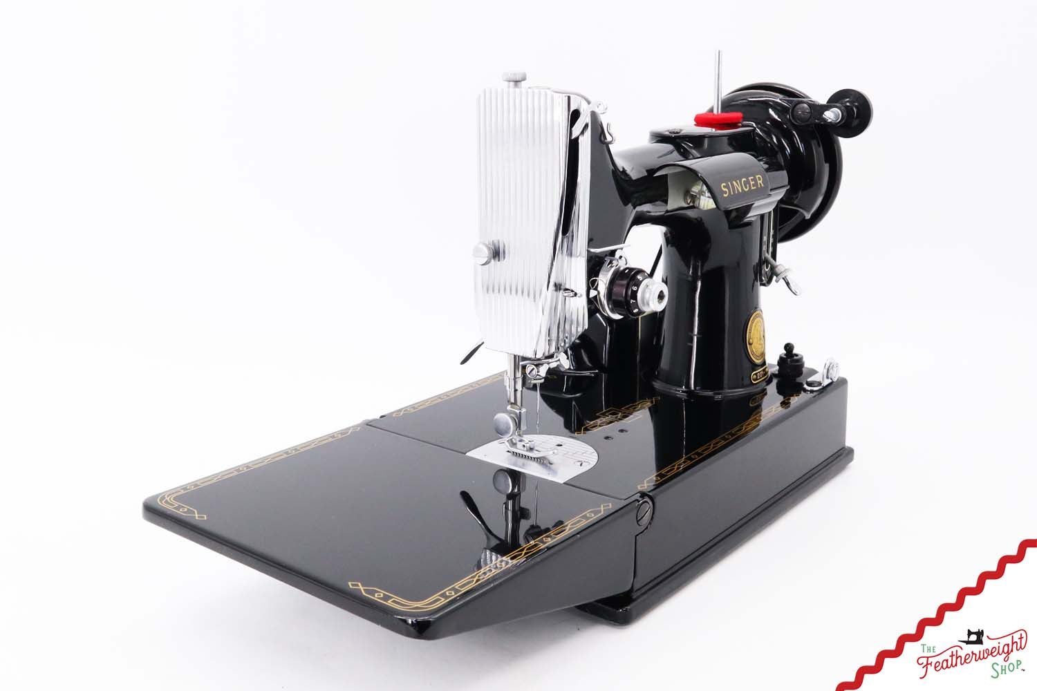 Singer Featherweight 221 Sewing Machine, AM674*** - 1957