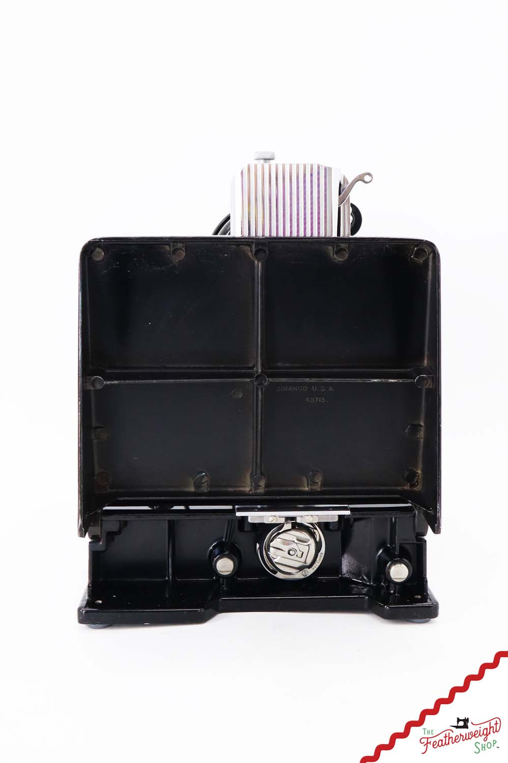 Singer Featherweight 221 Sewing Machine, AM674*** - 1957
