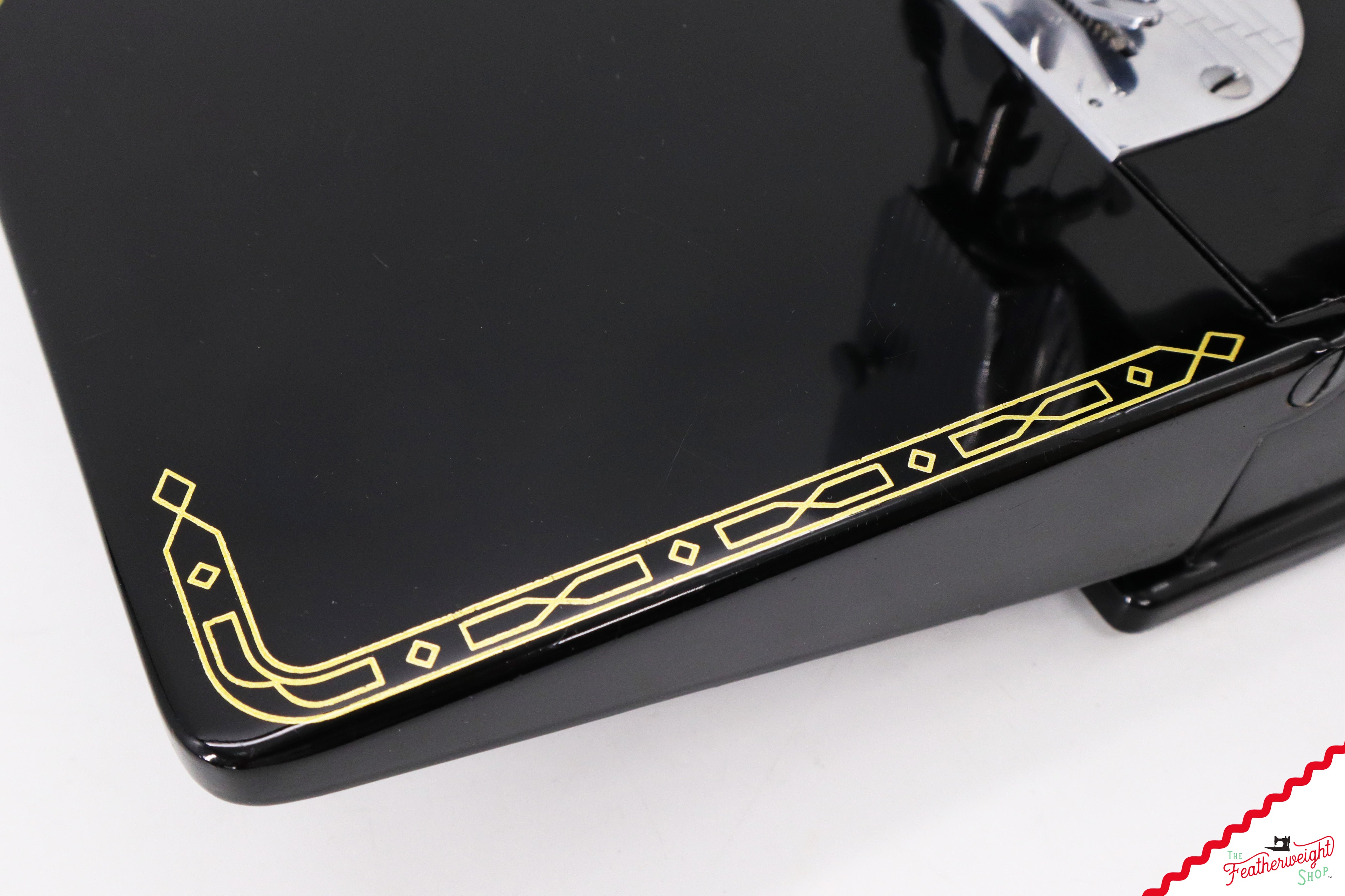 Singer Featherweight 221K Sewing Machine, 1955 - EK205***