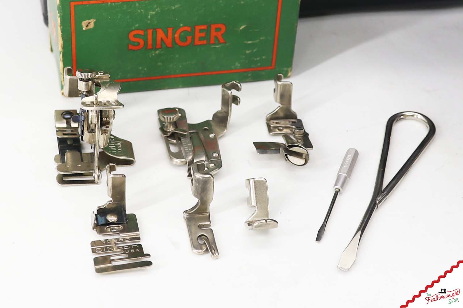 Singer Featherweight 221 Sewing Machine, AG979*** - 1947