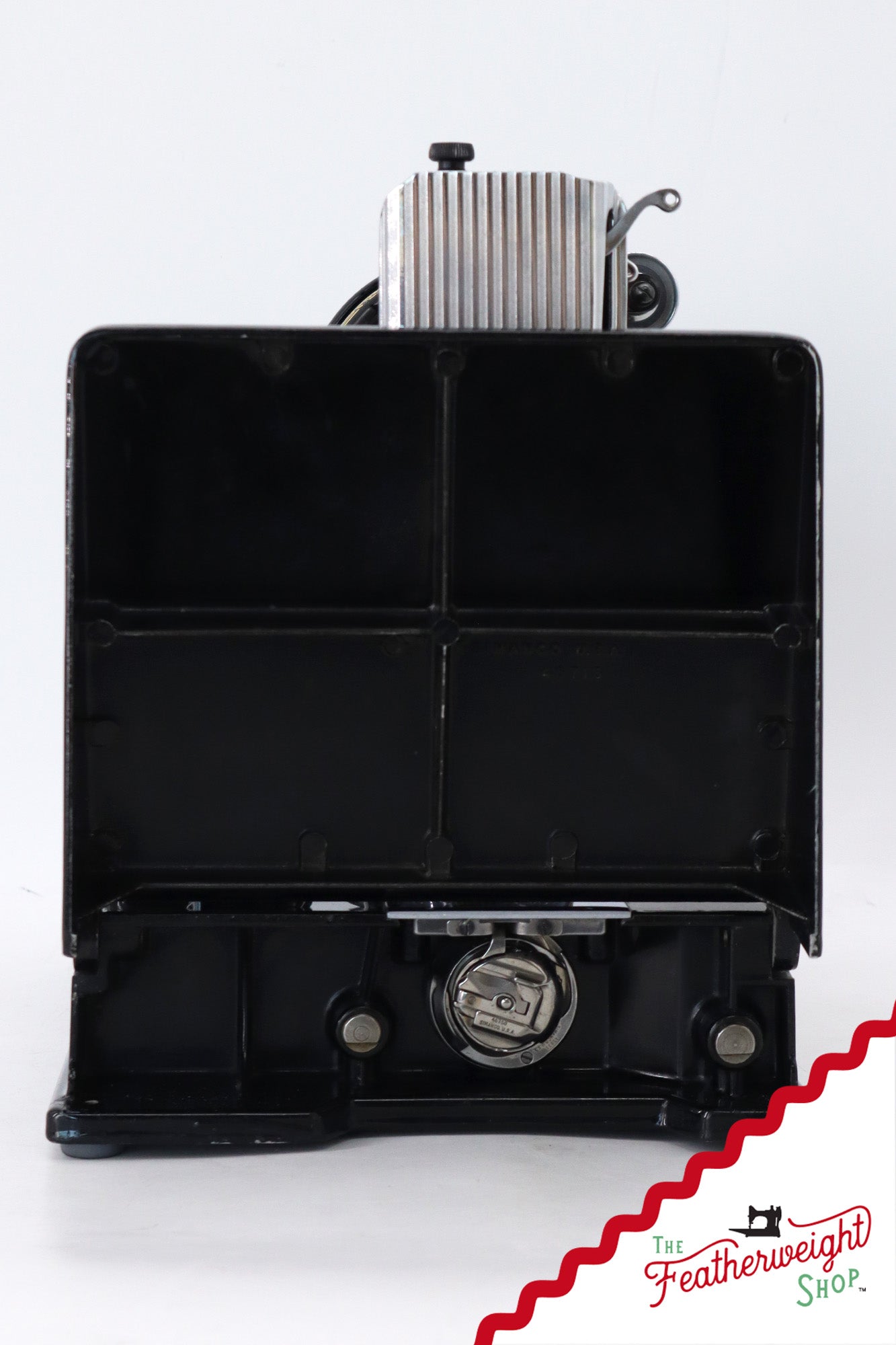 Singer Featherweight 221 Sewing Machine, Centennial: AK5851**