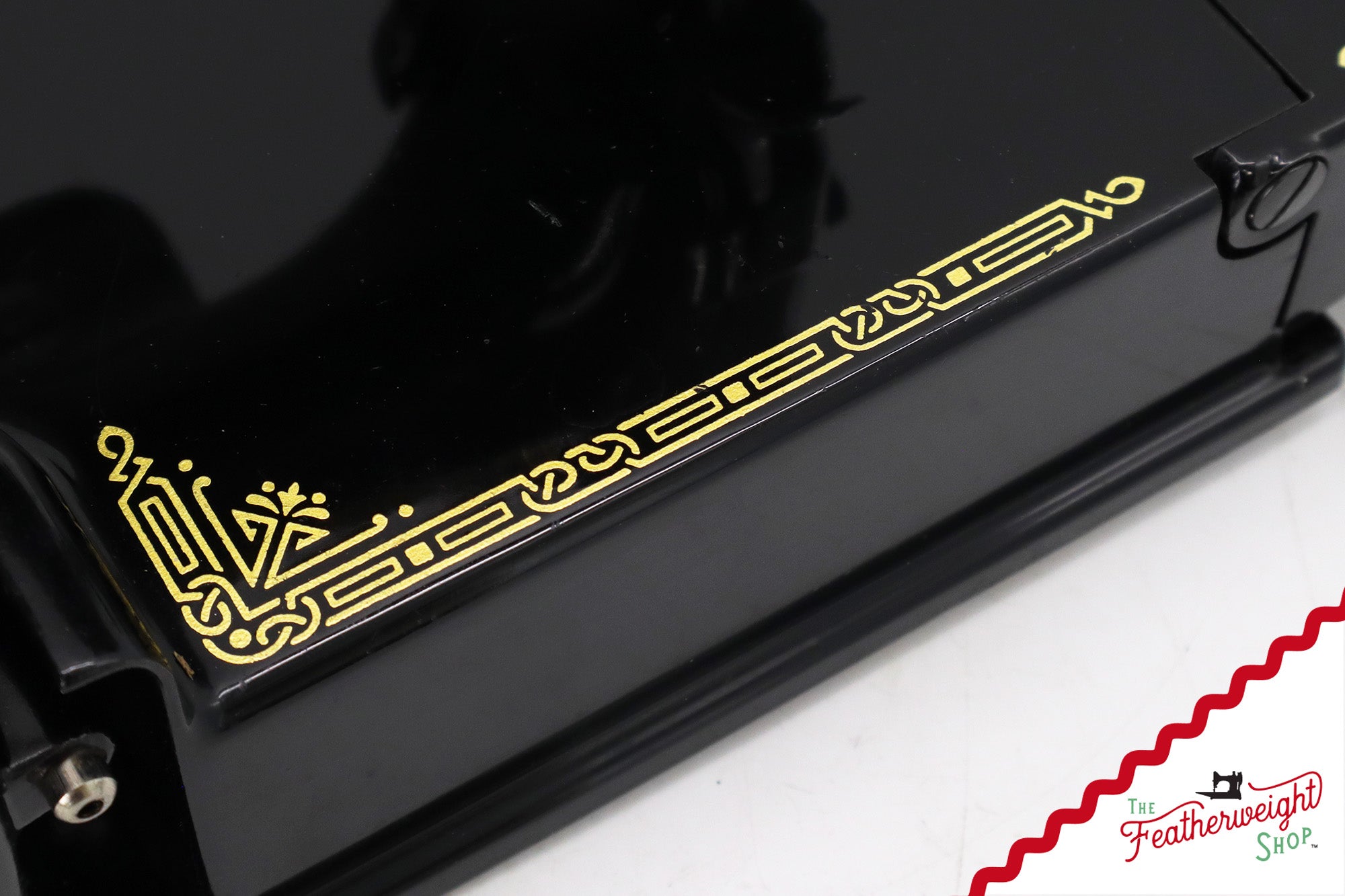 Singer Featherweight 221 Sewing Machine, Centennial: AK5851**