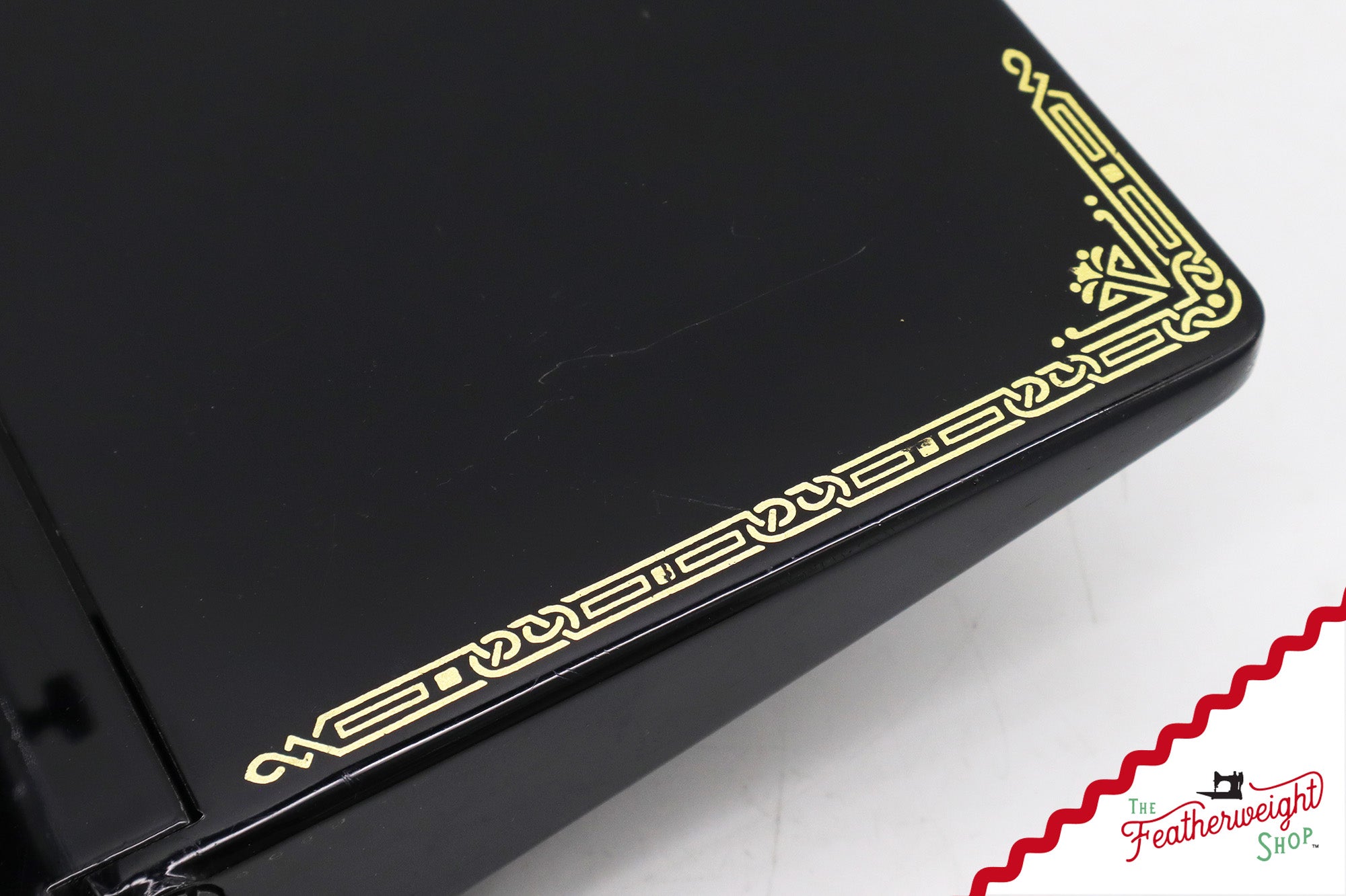 Singer Featherweight 221 Sewing Machine, Centennial: AK5851**