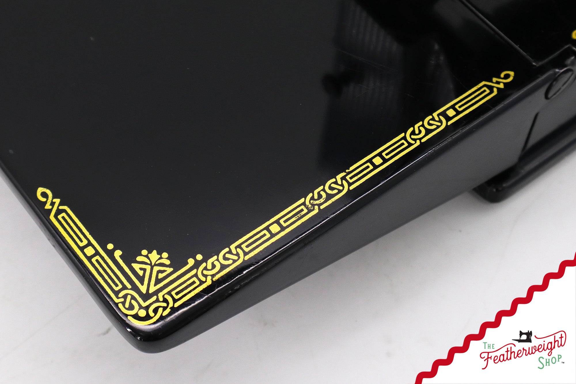 Singer Featherweight 221 Sewing Machine, Centennial: AK5851**