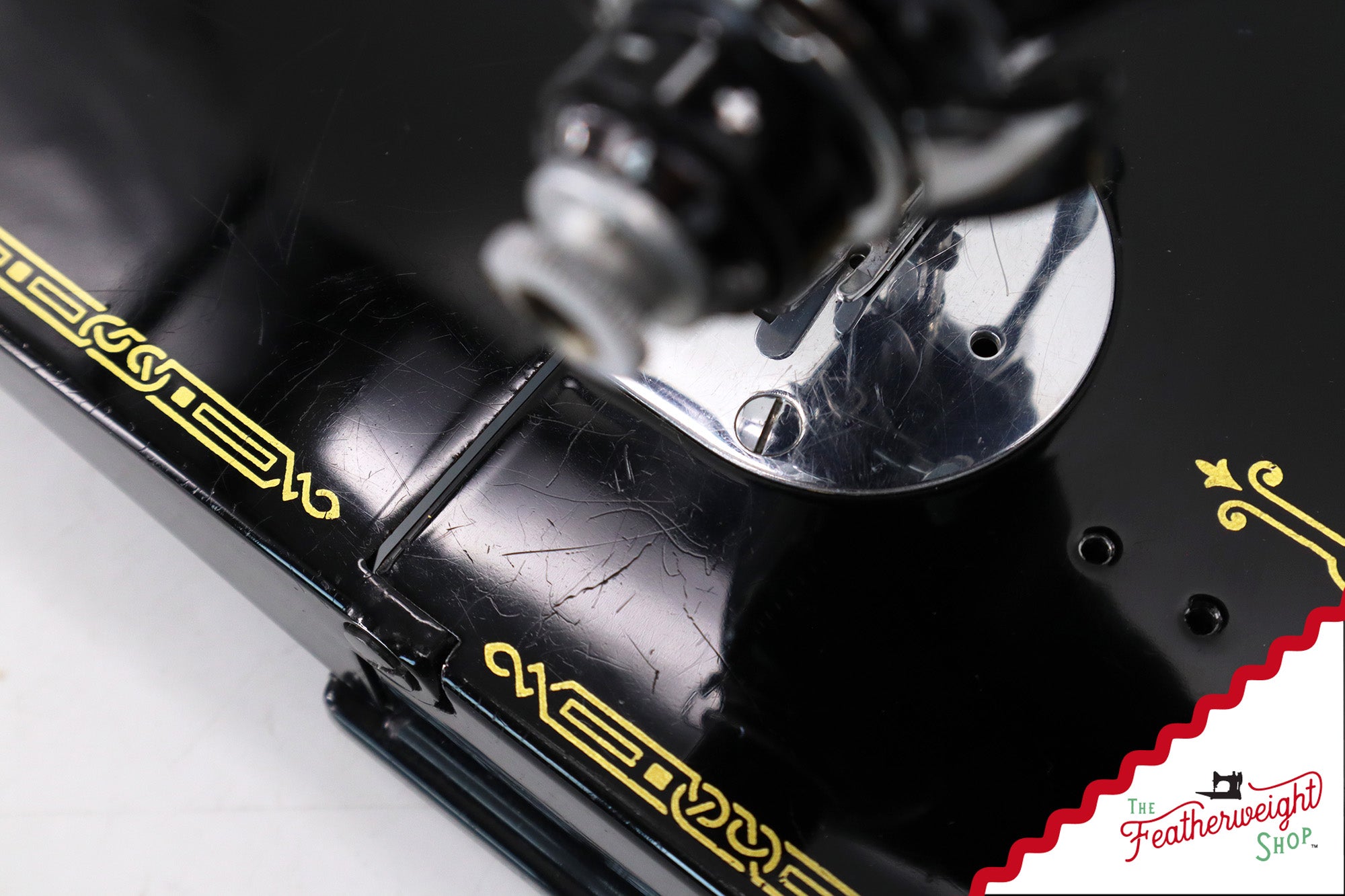 Singer Featherweight 221 Sewing Machine, Centennial: AK5851**