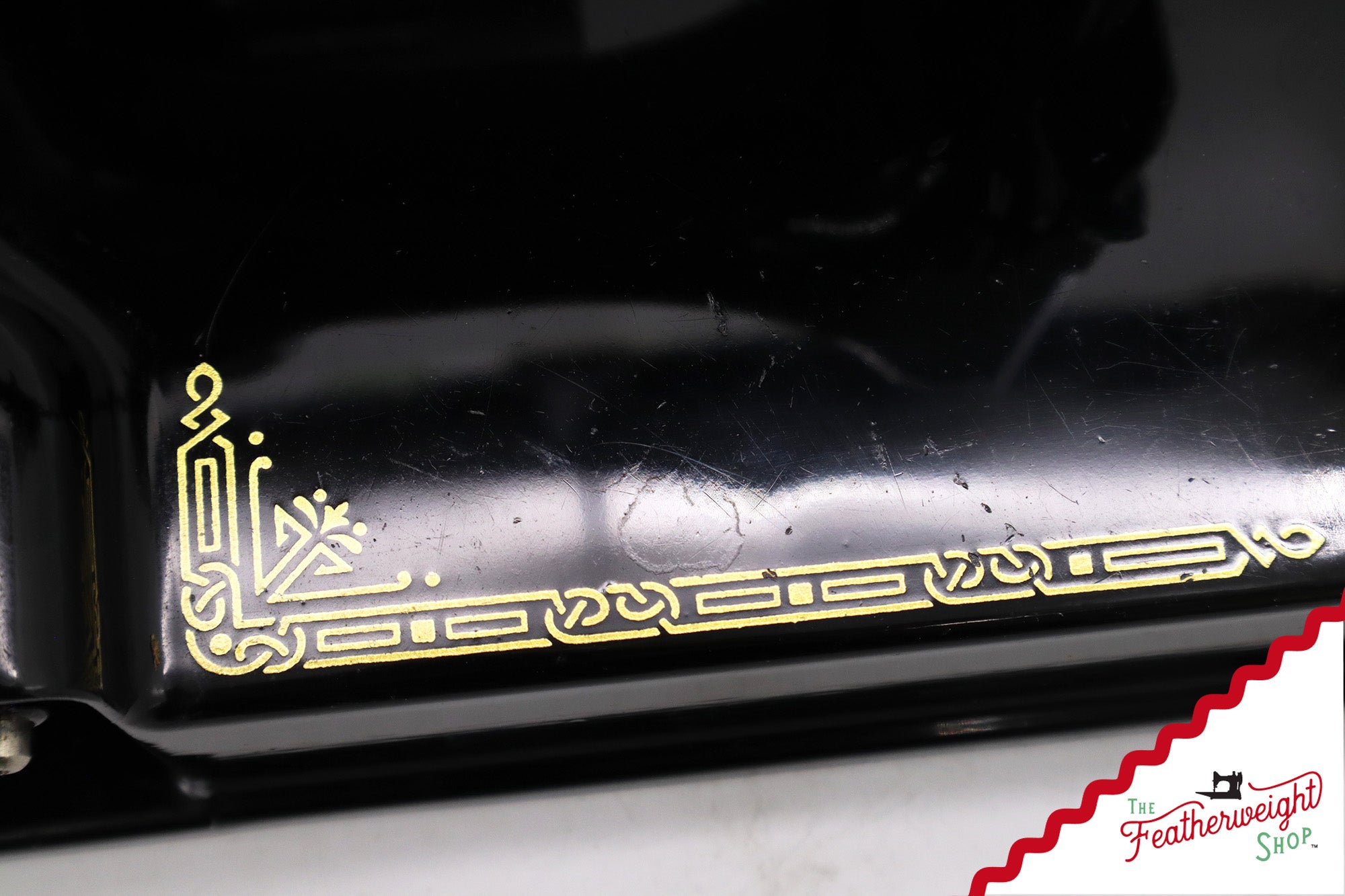 Singer Featherweight 221 Sewing Machine, Centennial: AK5851**