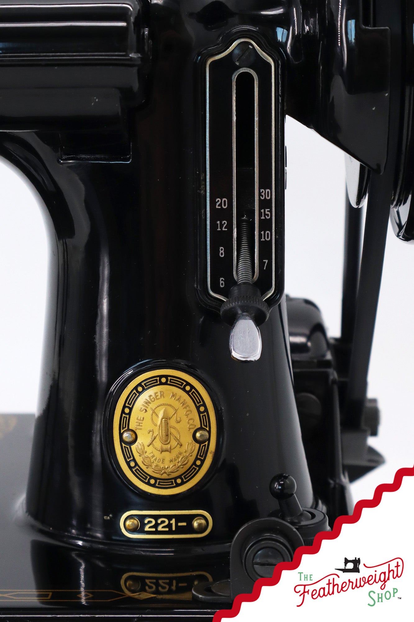 Singer Featherweight 221 Sewing Machine, AL701*** - 1954