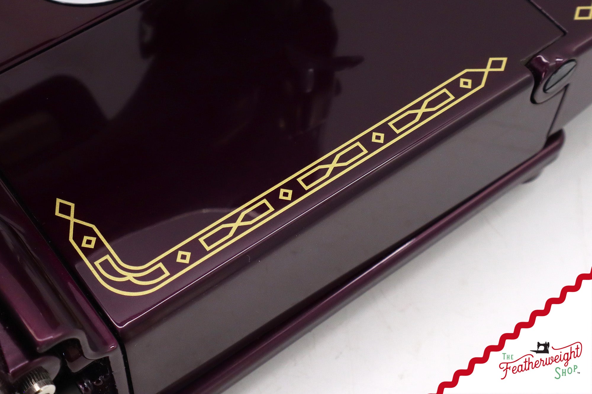 Singer Featherweight 222K - EL1842** - Fully Restored in Star Garnet