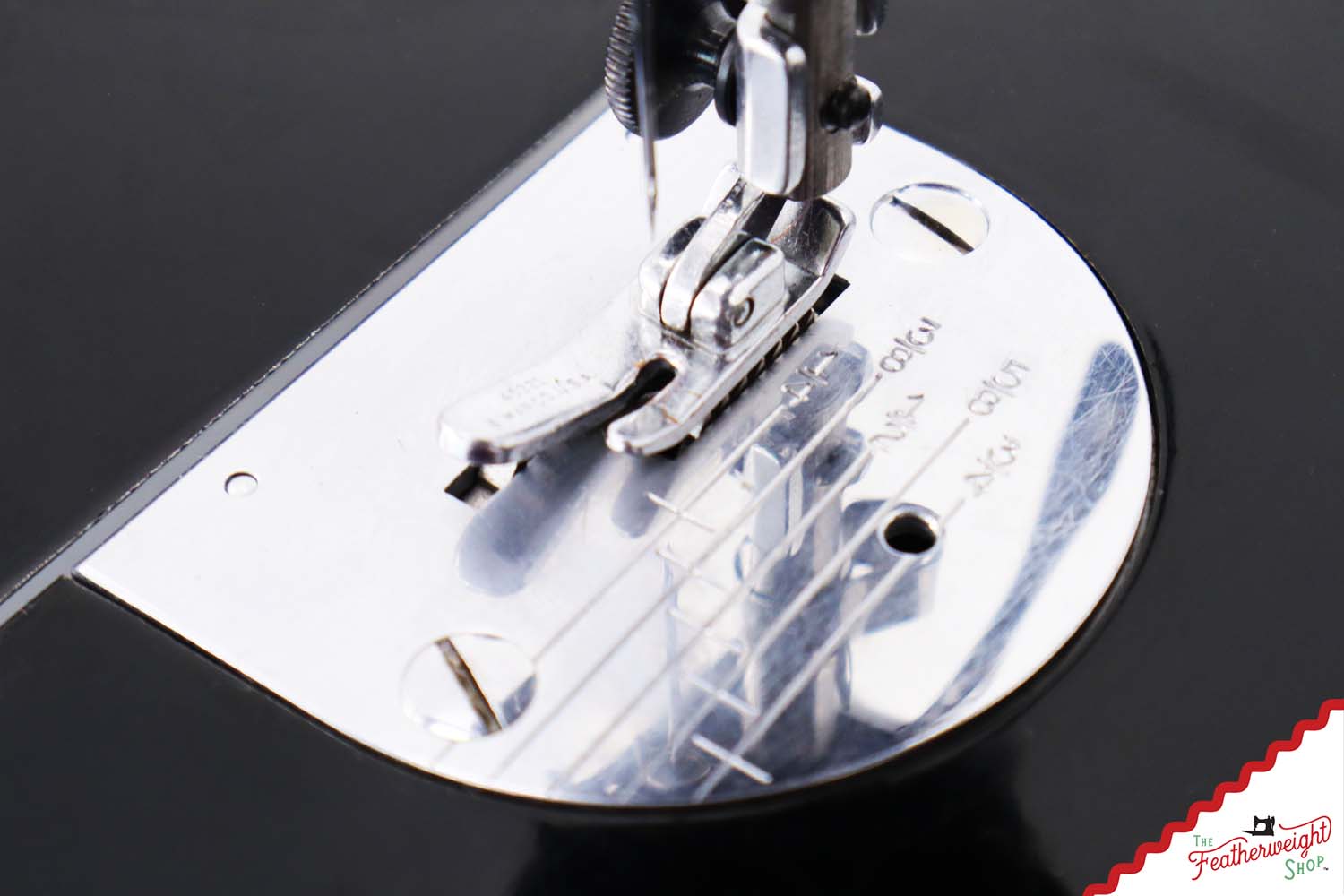 Singer Featherweight 221 Sewing Machine, AL4226** - 1953
