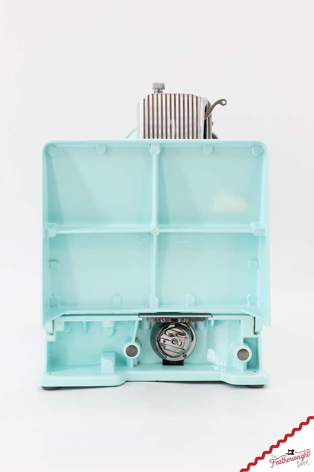 Singer Featherweight 221 AH640*** - Fully Restored in Snowflake Blue