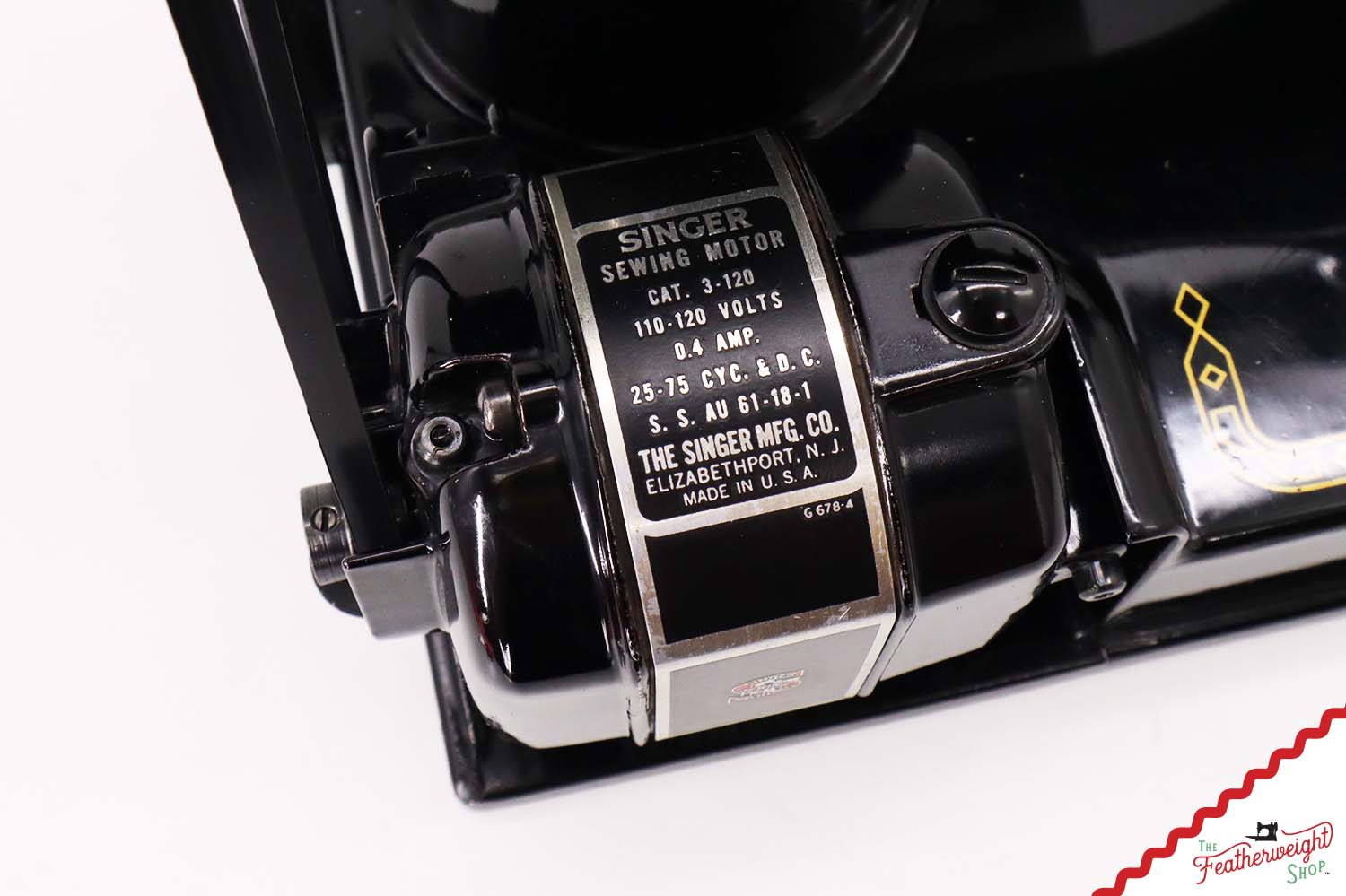 Singer Featherweight 221 Sewing Machine, AM369*** - 1956