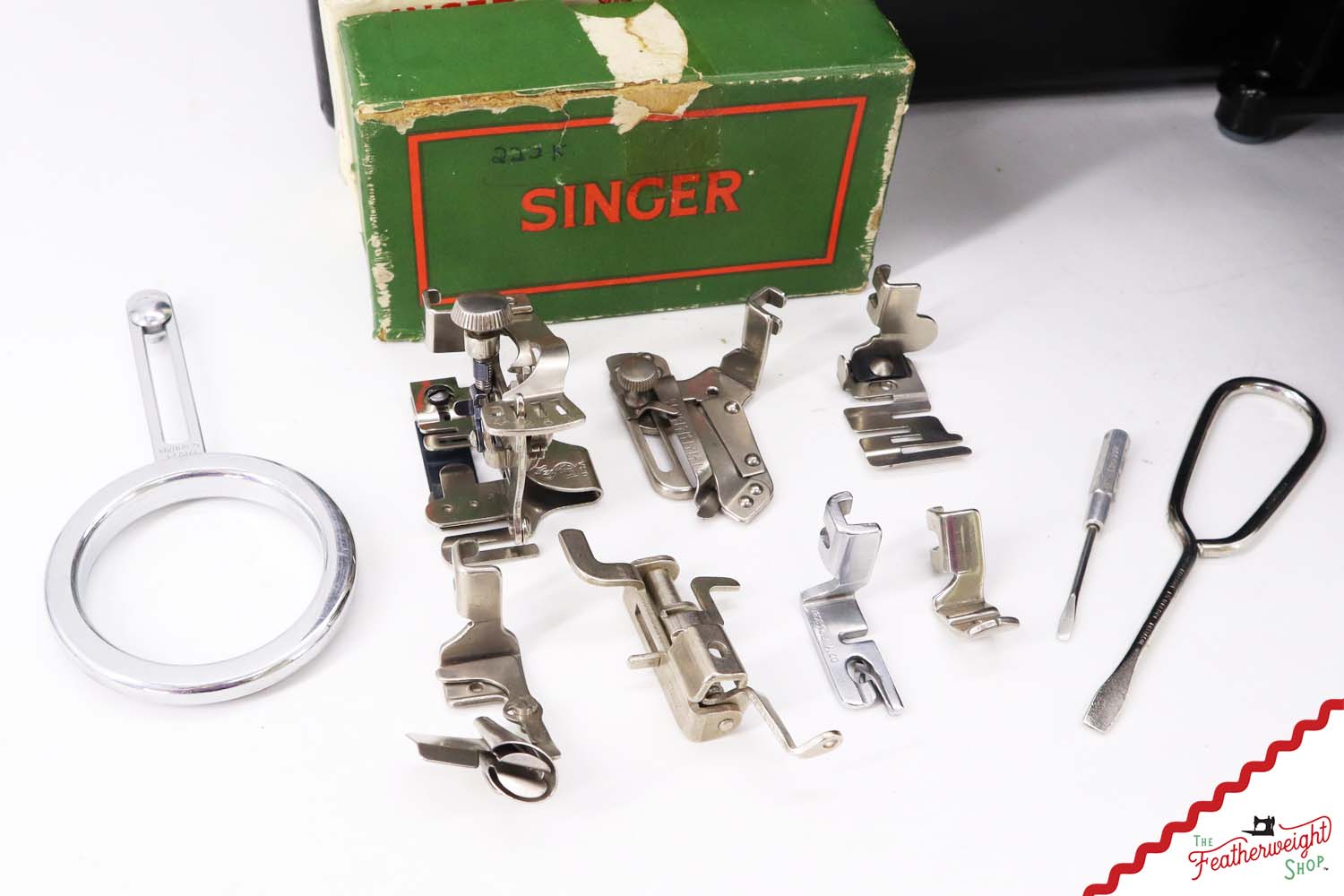 Singer Featherweight 222K Sewing Machine - EK6372**, 1955
