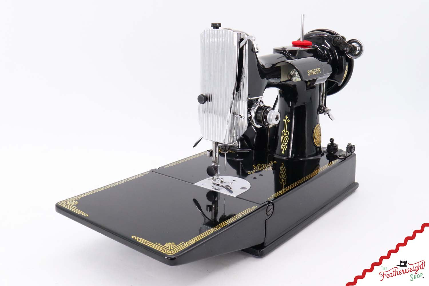 Singer Featherweight 221 Sewing Machine, AK768*** - Quilter's Special!