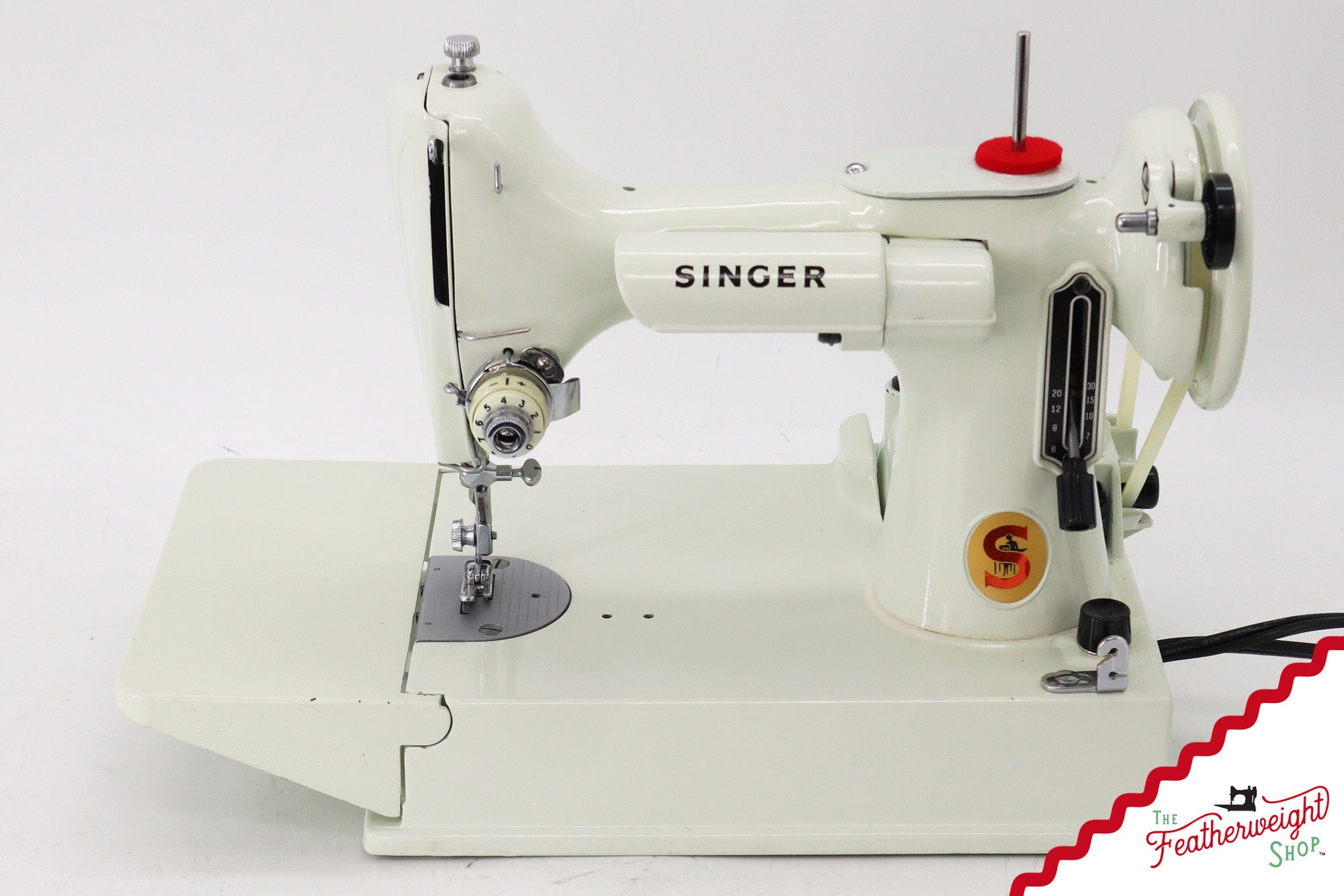 Singer Featherweight 221K Sewing Machine, British WHITE EV968***