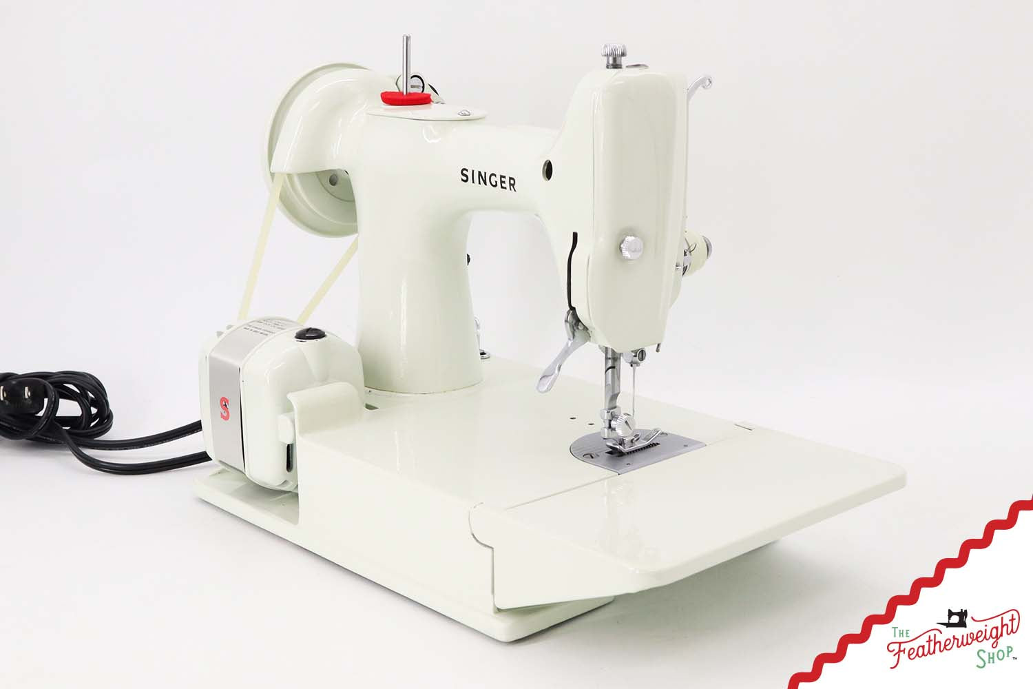 Singer Featherweight 221K Sewing Machine, British WHITE FA229***