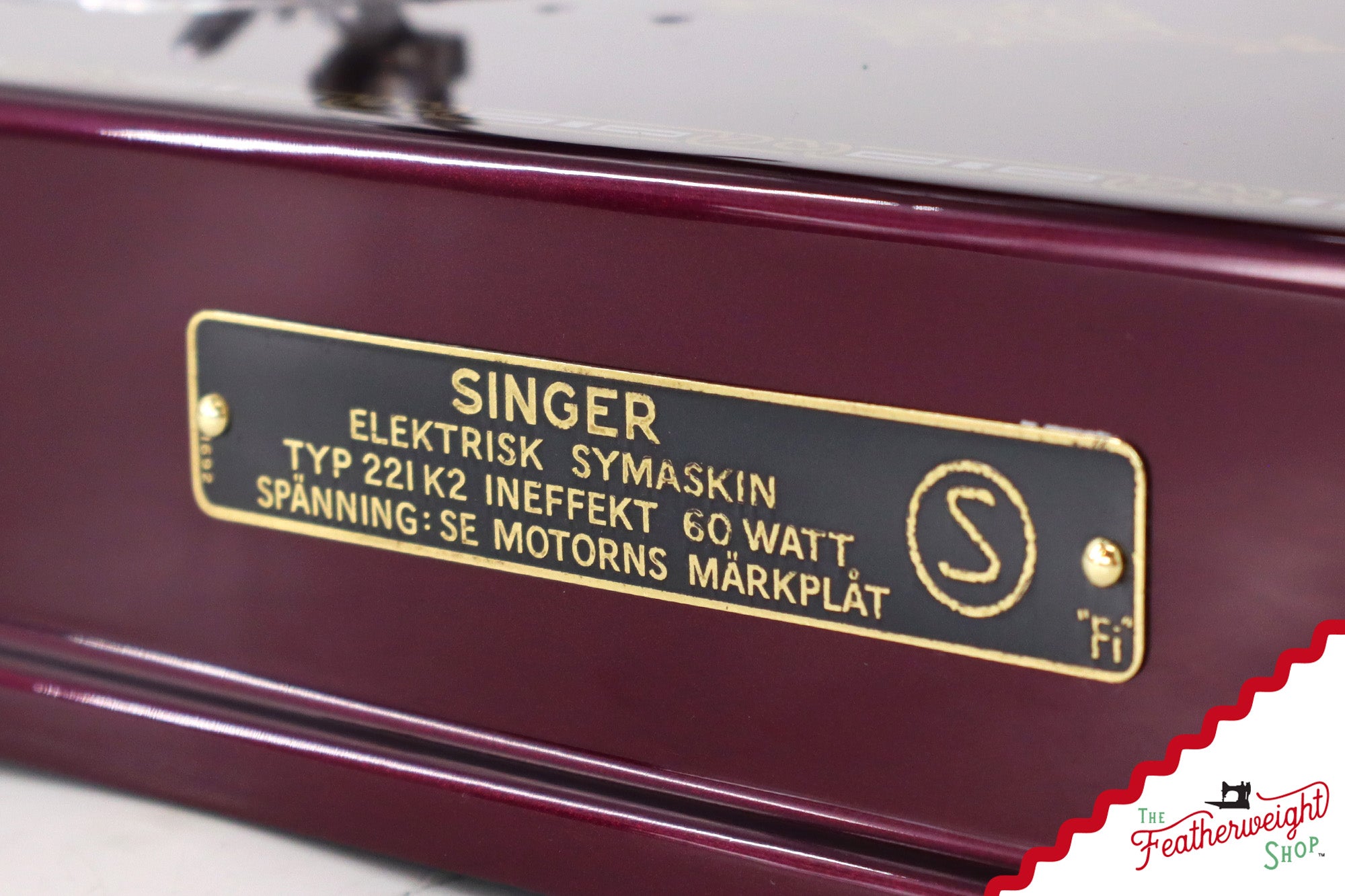 Singer Featherweight Swedish 221K EH236*** - Fully Restored in Star Garnet