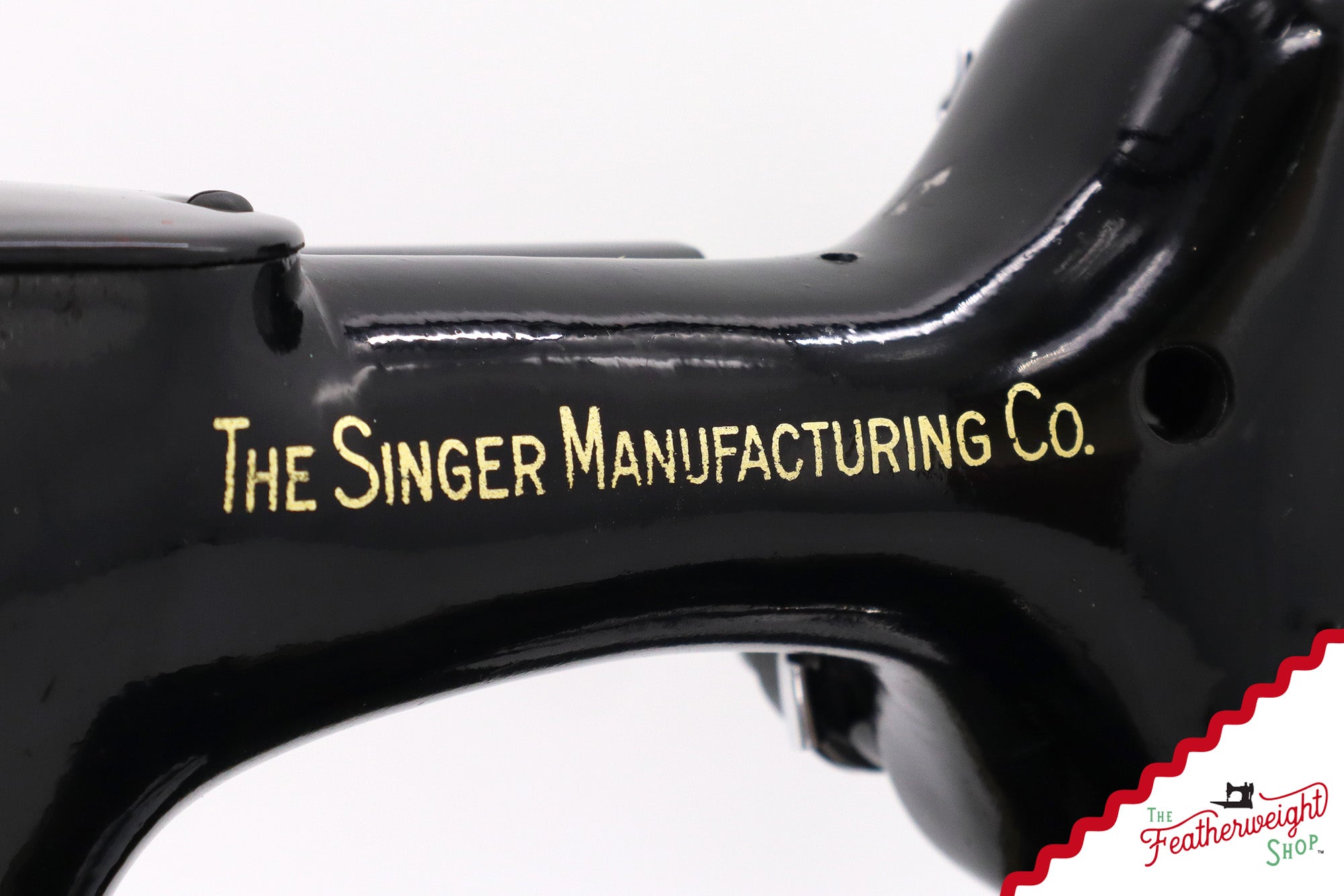 Singer Featherweight 221K Sewing Machine, 1952 - EH626***