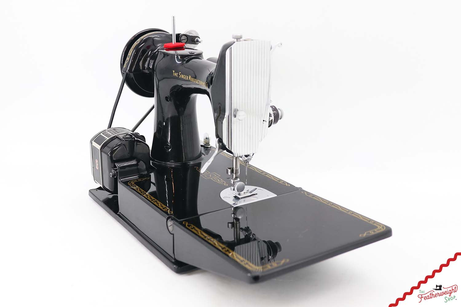 Singer Featherweight 221 Sewing Machine, AM381*** - Quilter's Special!