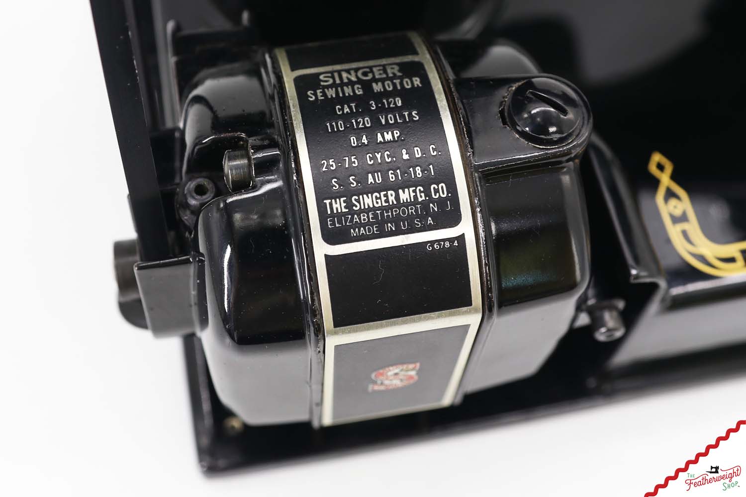 Singer Featherweight 221 Sewing Machine, AM381*** - Quilter's Special!
