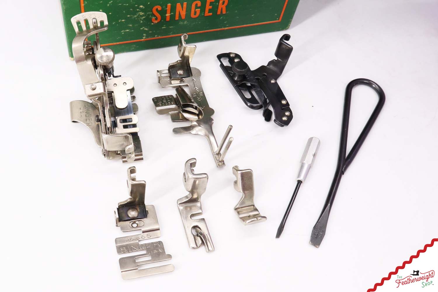 Singer Featherweight 221, Centennial - AJ890*** - Fully Restored in Wisteria