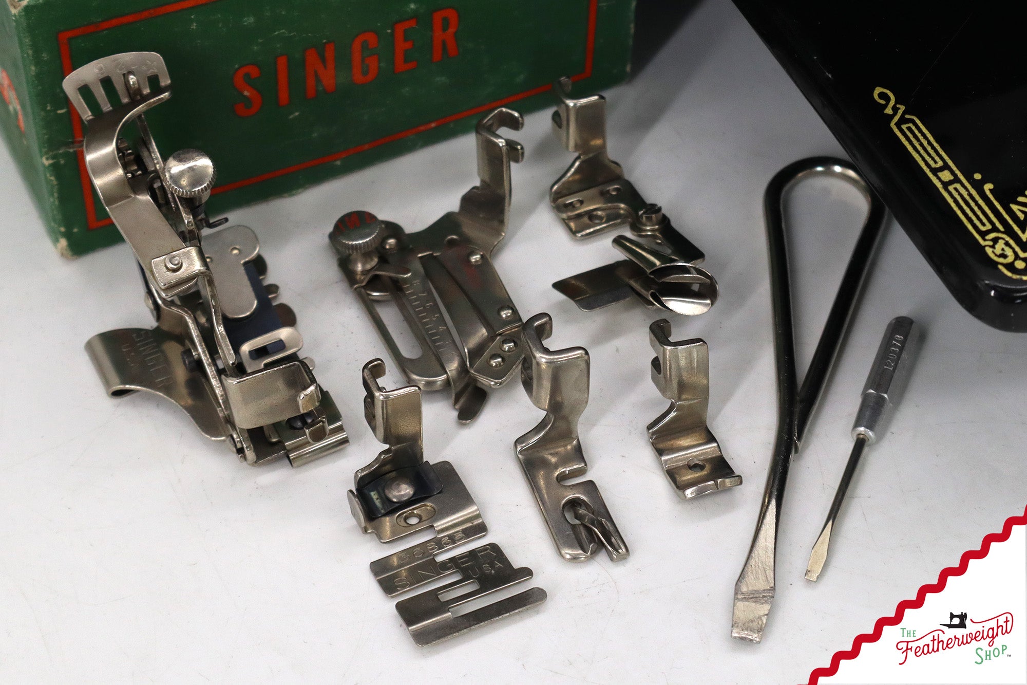 Singer Featherweight 221 Sewing Machine, AH641*** - 1948