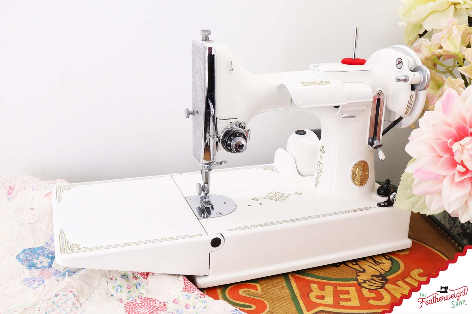 Singer Featherweight 221K - EE45284* - Fully Restored in White