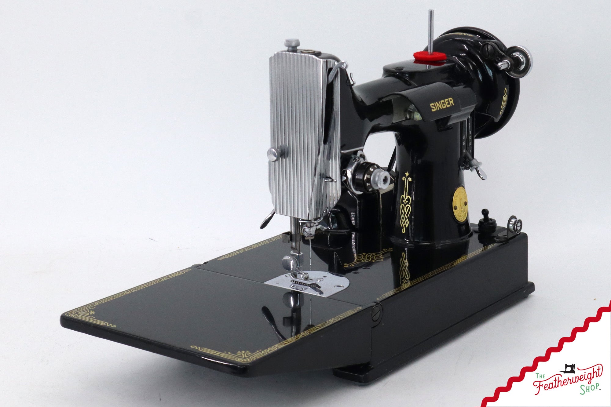 Singer Featherweight 221 Sewing Machine, AH641*** - 1948